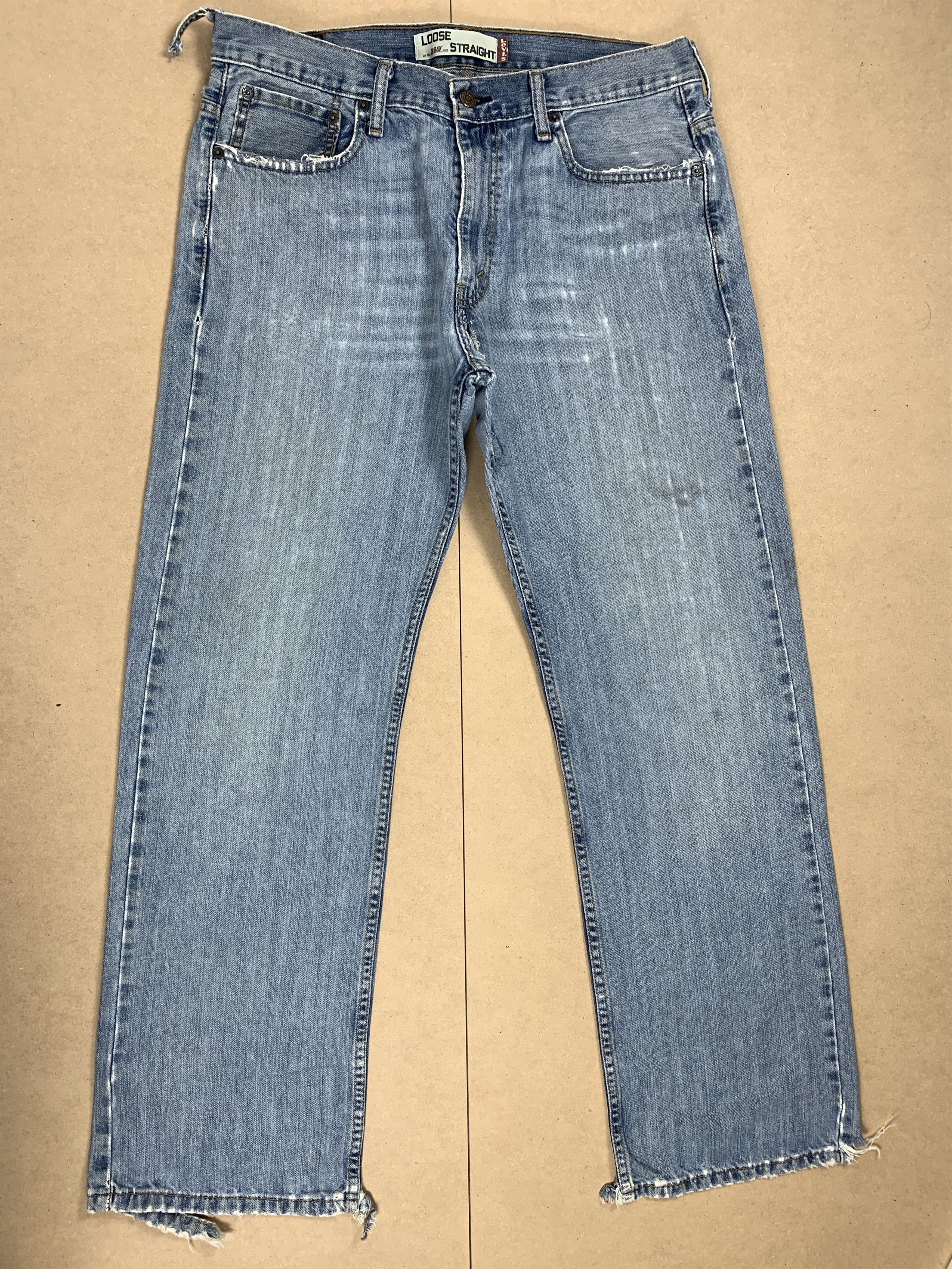 Levi's Vintage Levis 569 Straight Cut Distressed Mid Wash Jeans Size US 36 / EU 52 - 1 Thumbnail