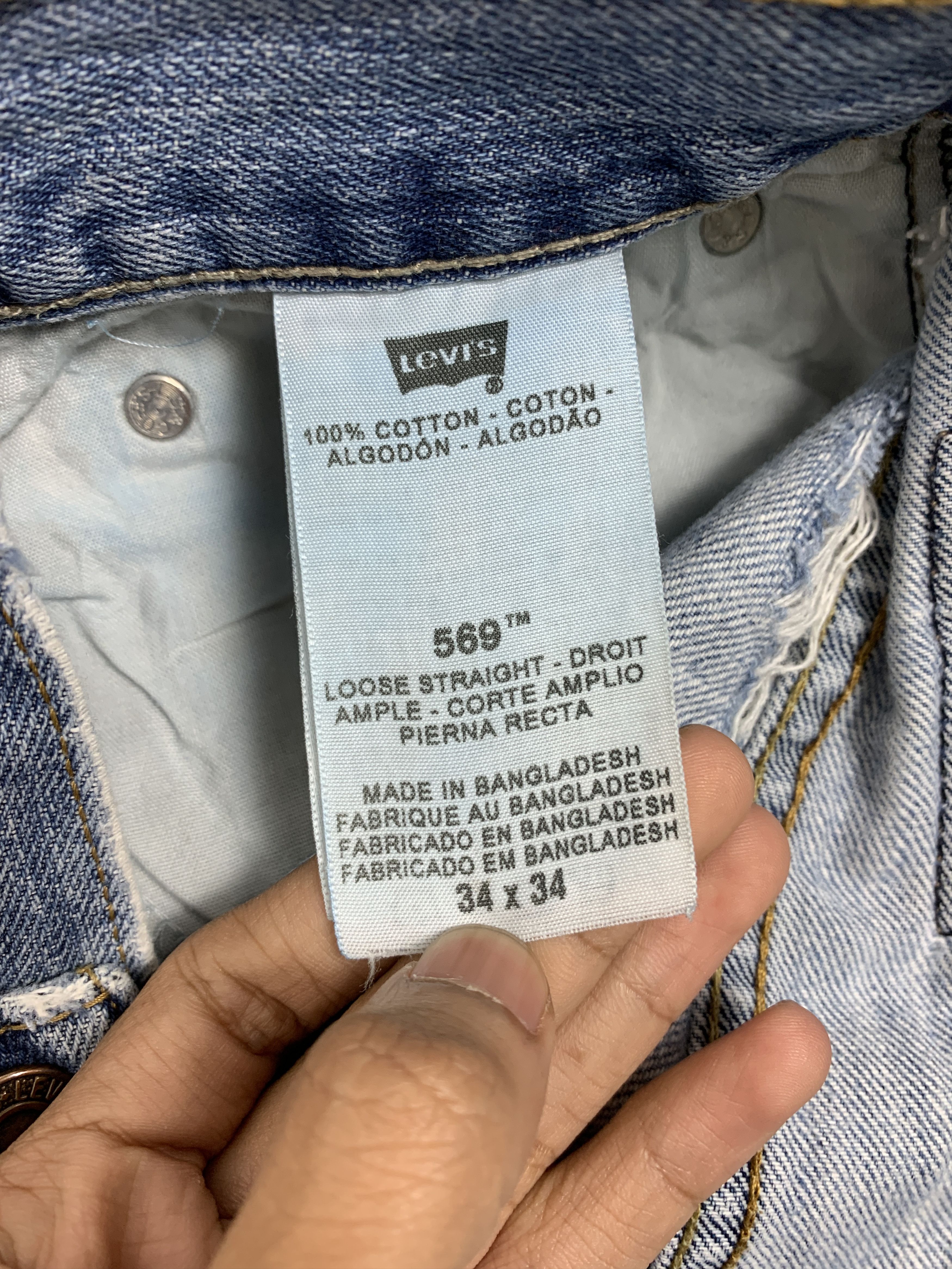 Levi's Vintage Levis 569 Straight Cut Distressed Mid Wash Jeans Size US 36 / EU 52 - 13 Thumbnail