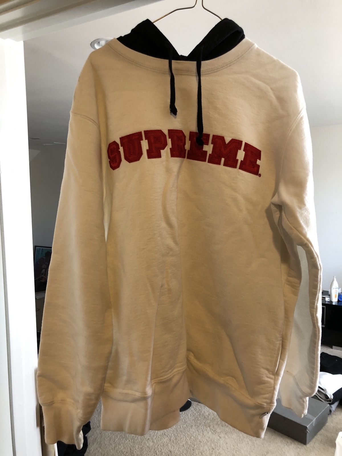Supreme Supreme Hoodie Size US L / EU 52-54 / 3 - 1 Thumbnail
