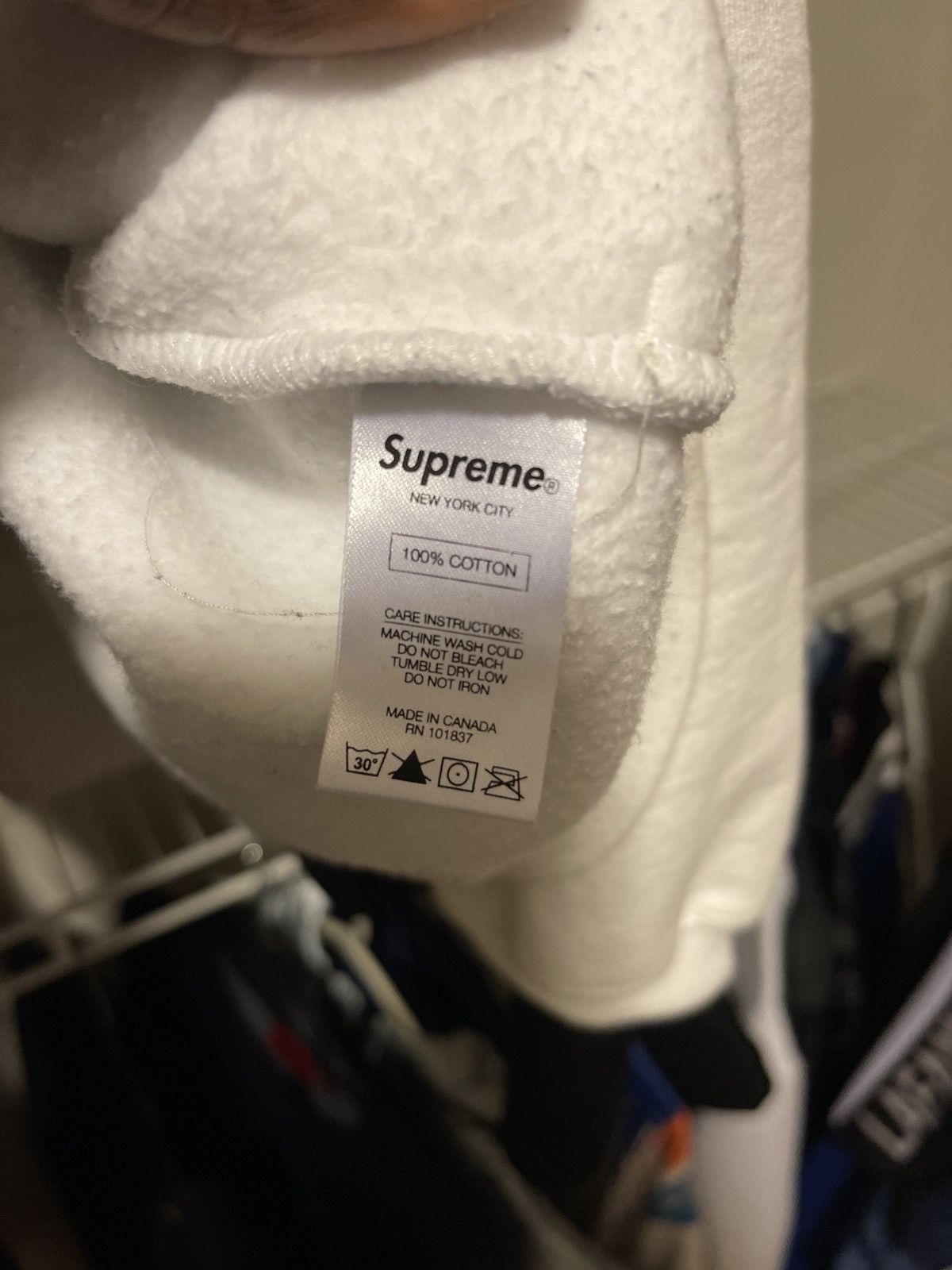 Supreme Supreme Hoodie Size US L / EU 52-54 / 3 - 5 Thumbnail