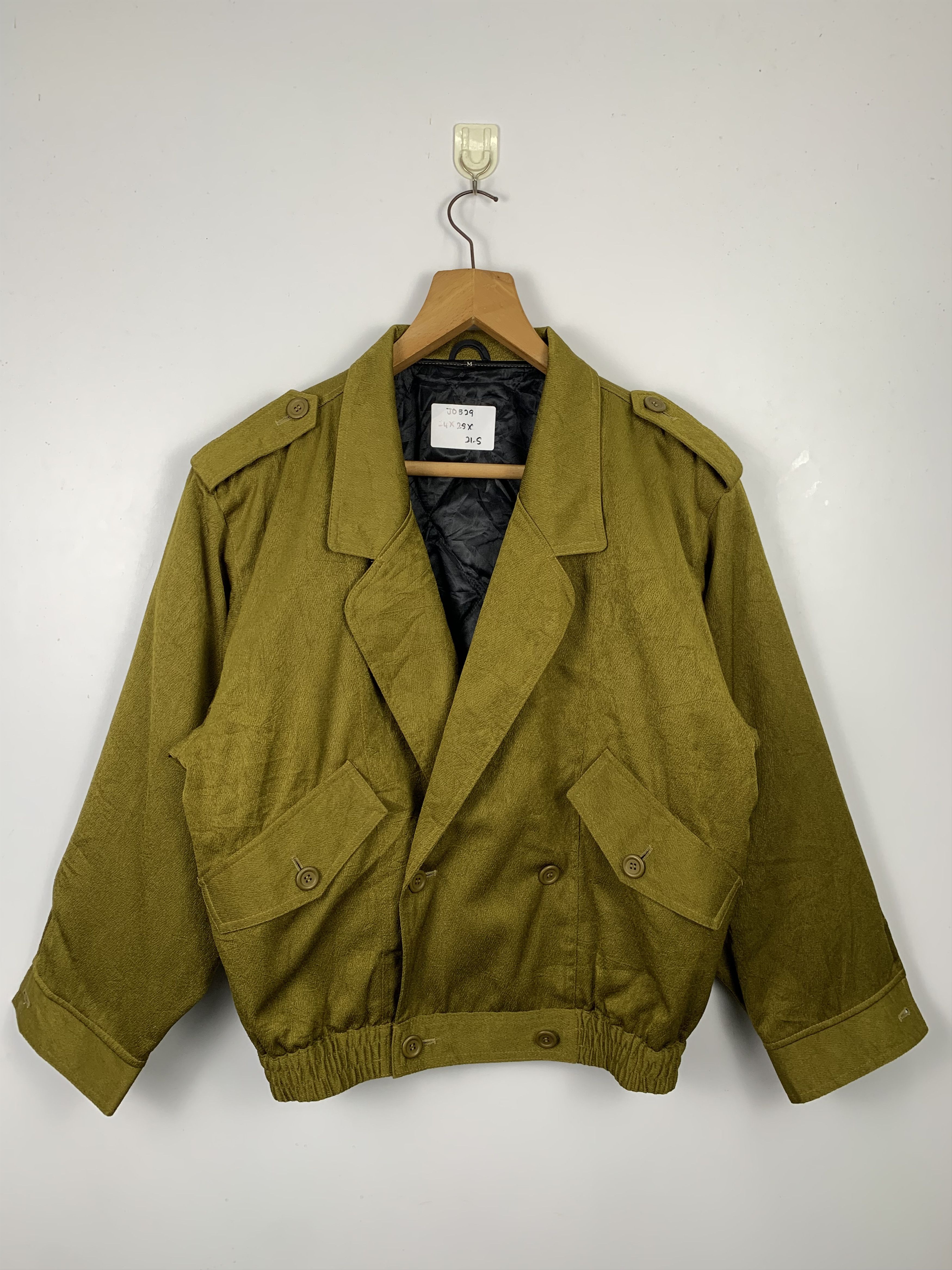 image of Vintage Blazer Bombers Quilted Lining Jacket in Gold, Men's (Size Medium)