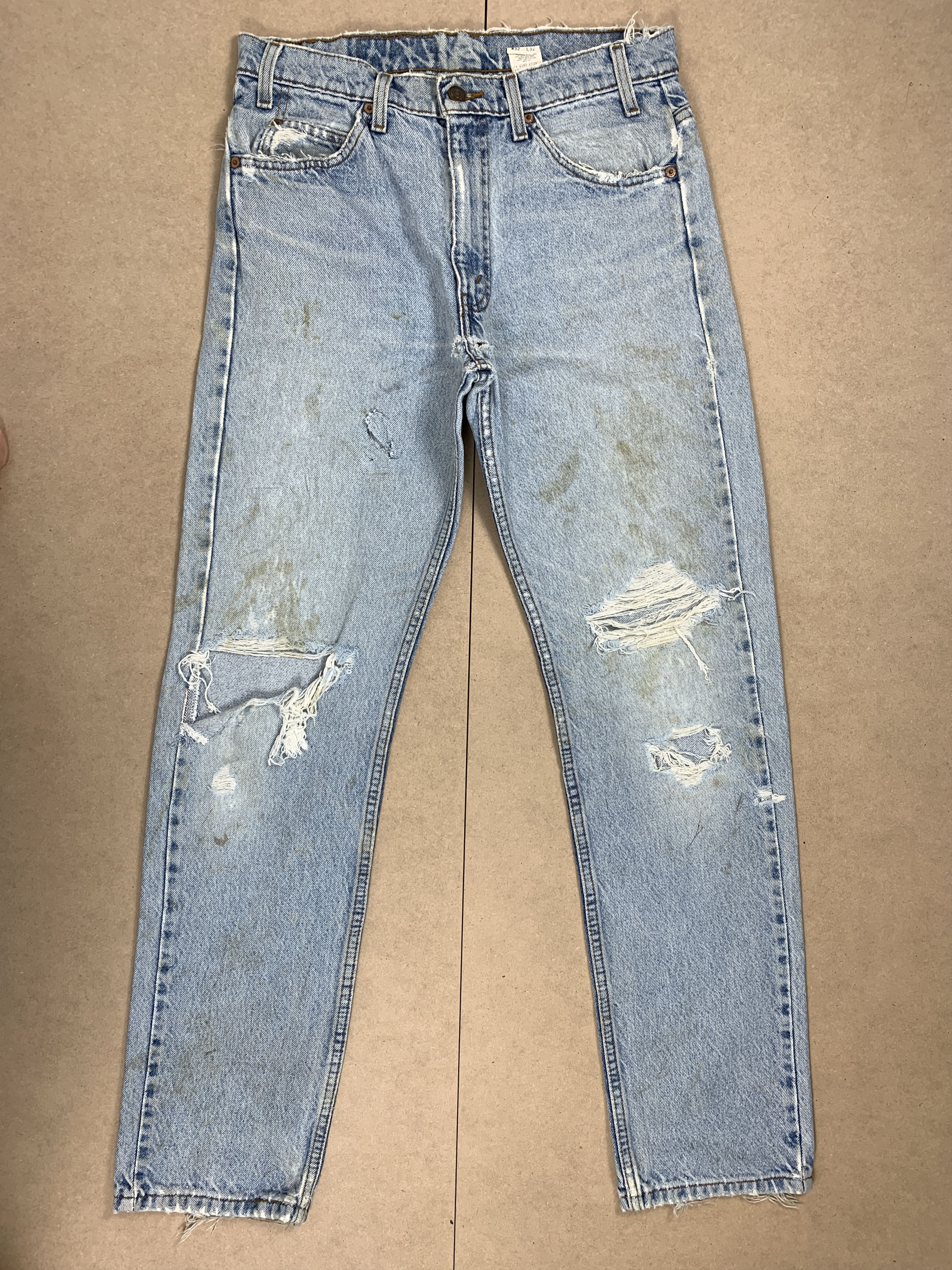Levi's Vintage Levis 505 Straight Cut Distressed Jeans P0286 Size US 32 / EU 48 - 1 Thumbnail
