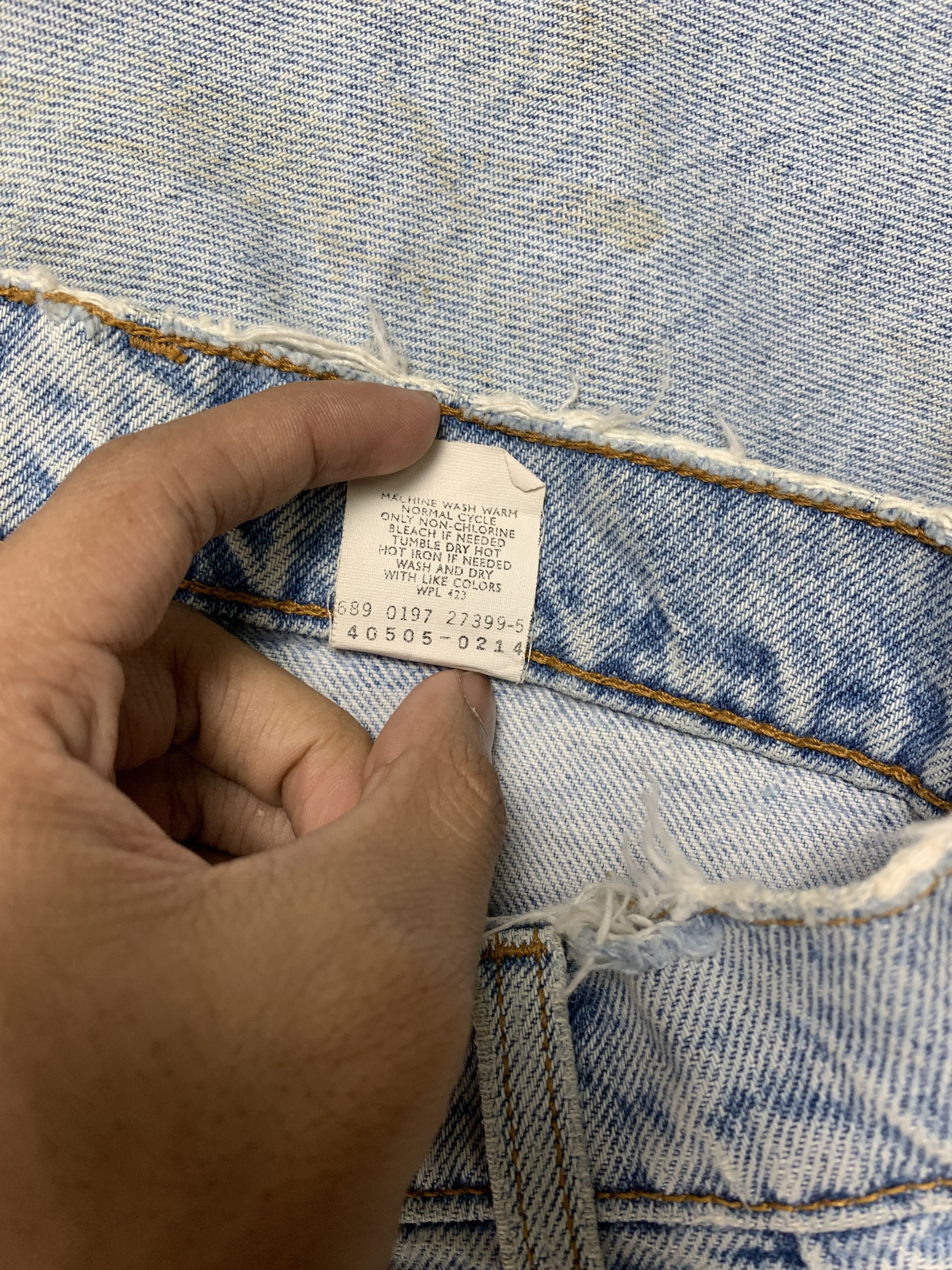 Levi's Vintage Levis 505 Straight Cut Distressed Jeans P0286 Size US 32 / EU 48 - 13 Thumbnail