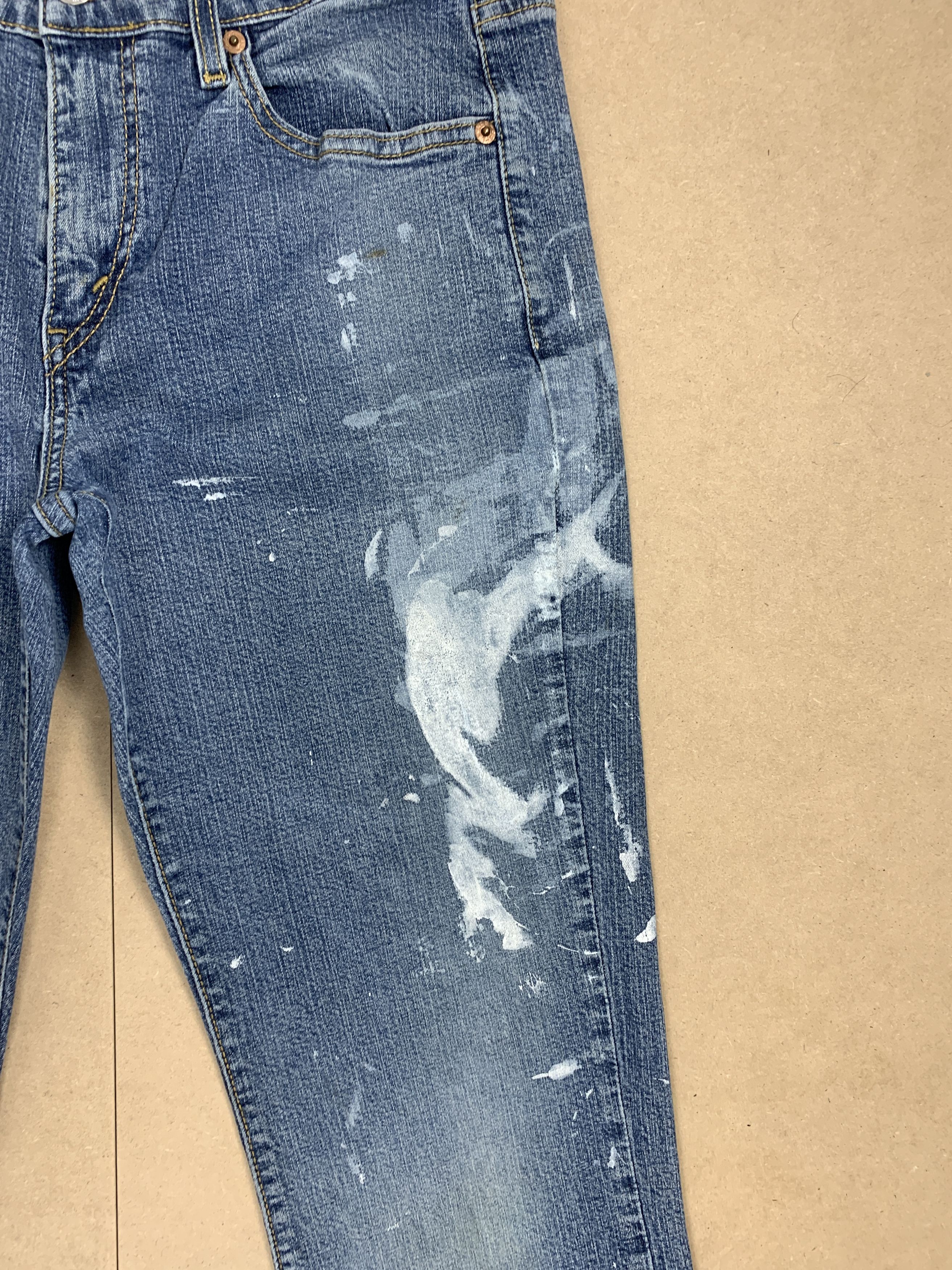 Levi's Vintage Levis 519 Bootcut Distressed Faded Mid Wash Jeans Size 32" / US 10 / IT 46 - 3 Thumbnail