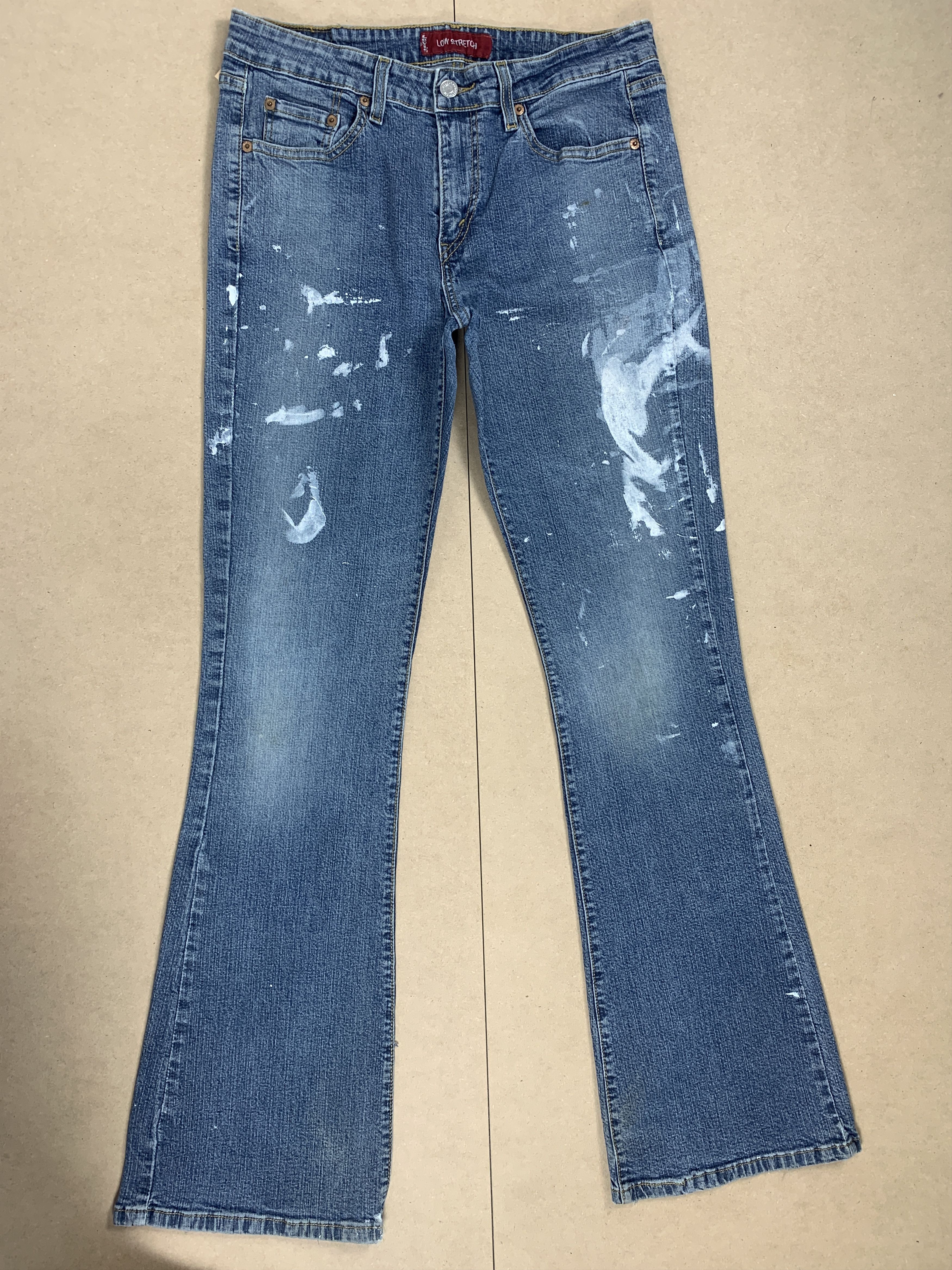 Levi's Vintage Levis 519 Bootcut Distressed Faded Mid Wash Jeans Size 32" / US 10 / IT 46 - 1 Thumbnail