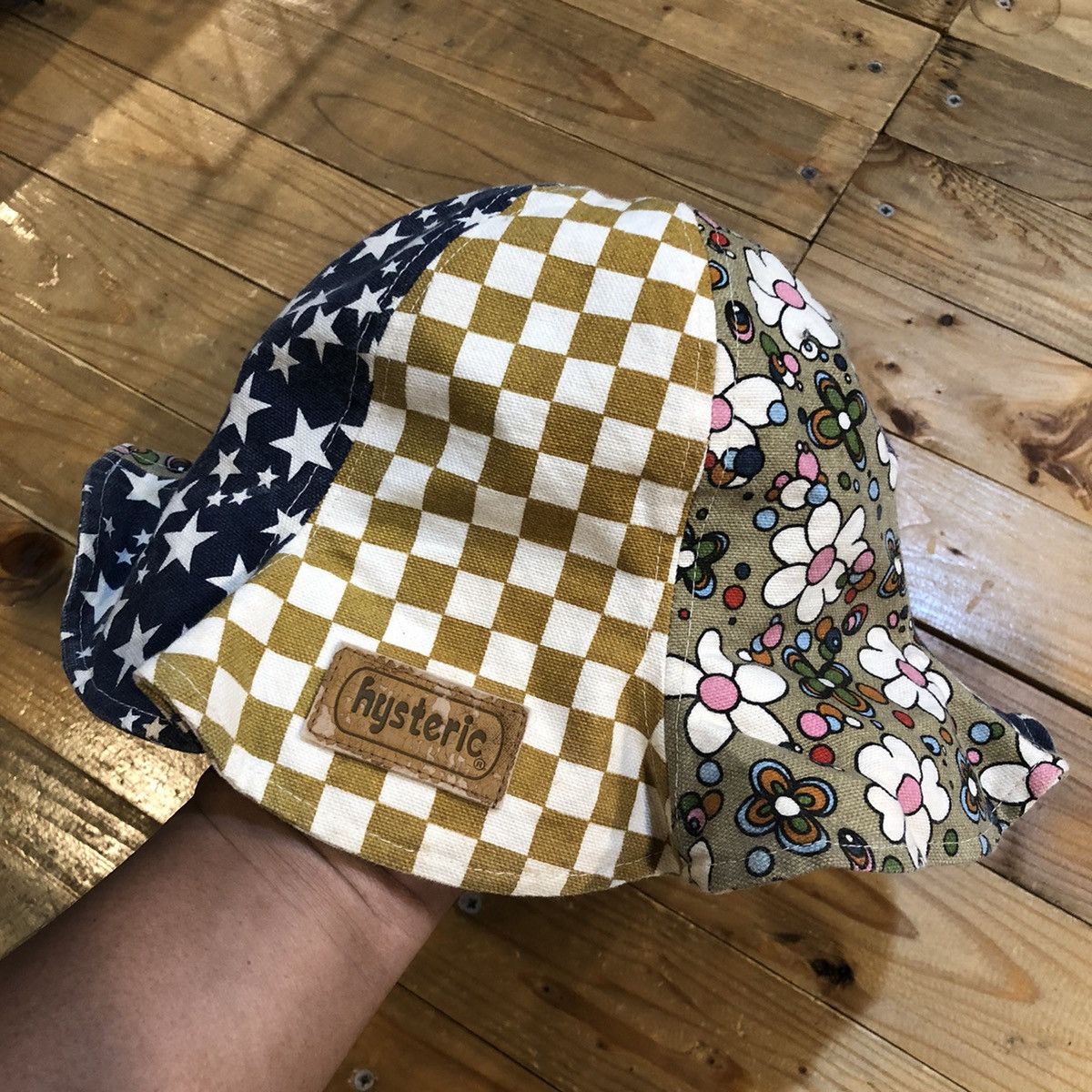 Hysteric Glamour × Vintage Rare Vintage 90s Hysteric Glamour Bucket Hat Size ONE SIZE - 1 Thumbnail