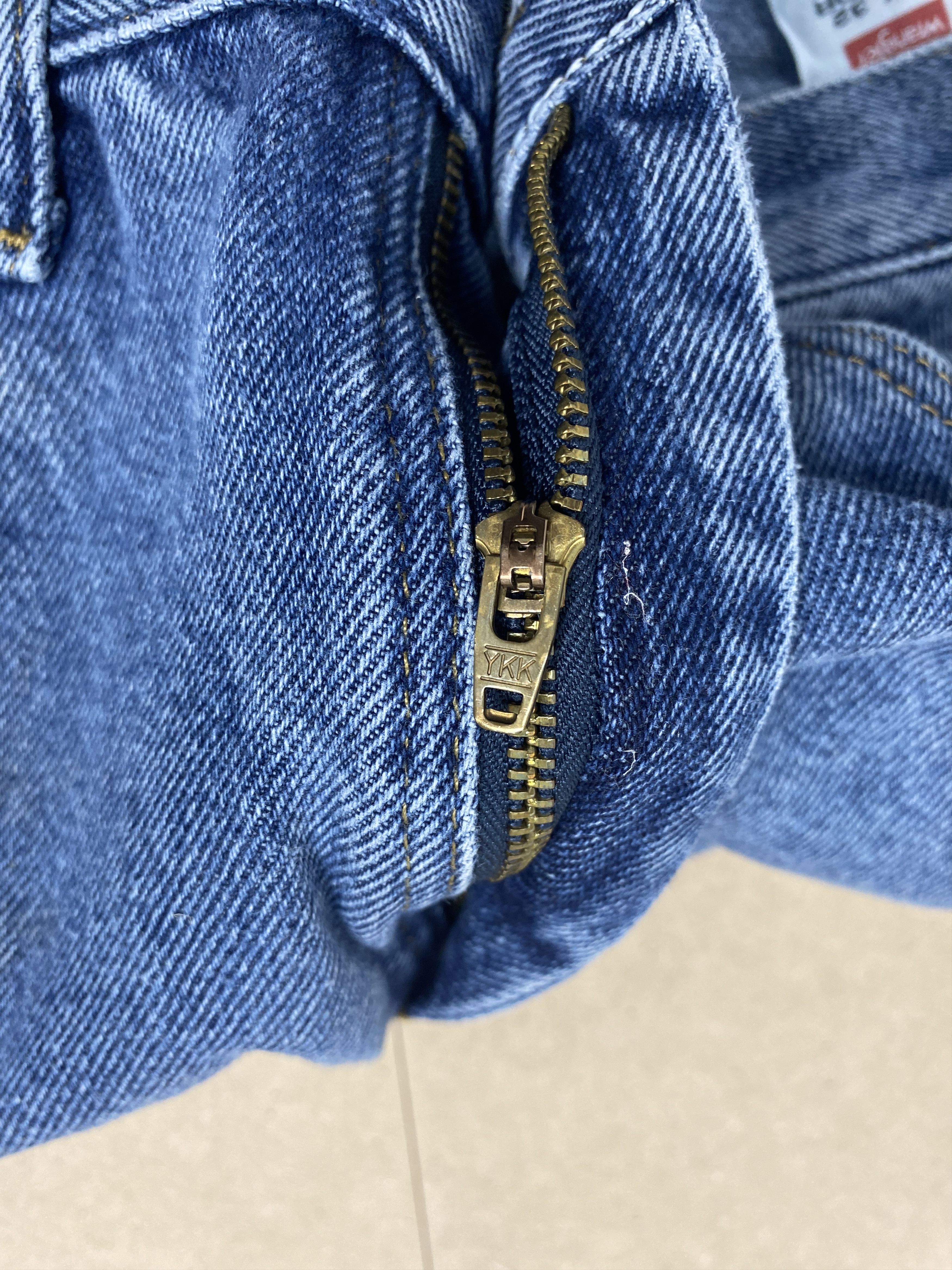 Vintage Vintage Wrangler Distressed Straight Cut Blue Jeans Size US 33 - 12 Thumbnail