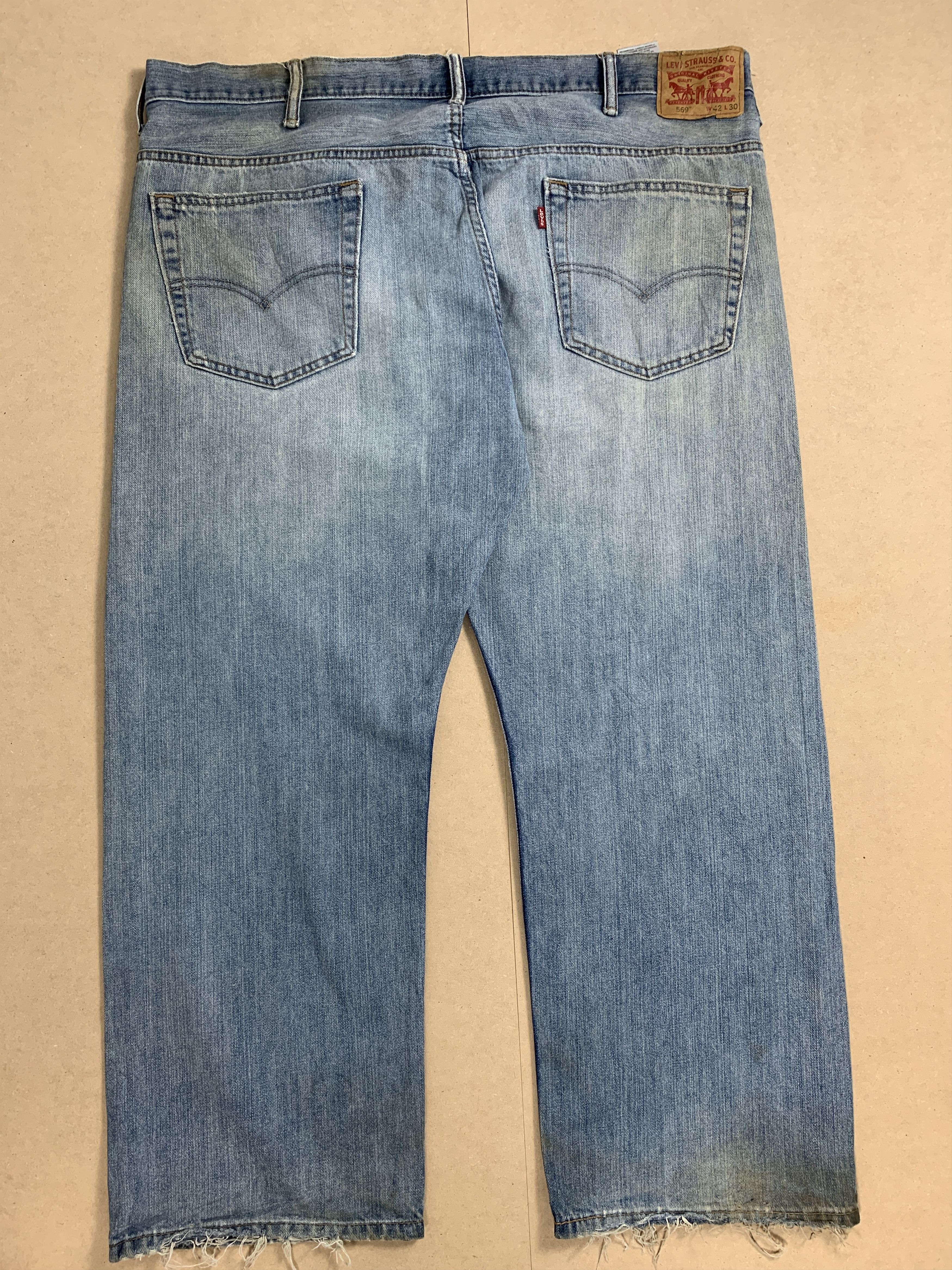 Levi's Vintage LEVI'S 569 Loose Straight Cut Jeans Size US 44 / EU 60 - 14 Thumbnail
