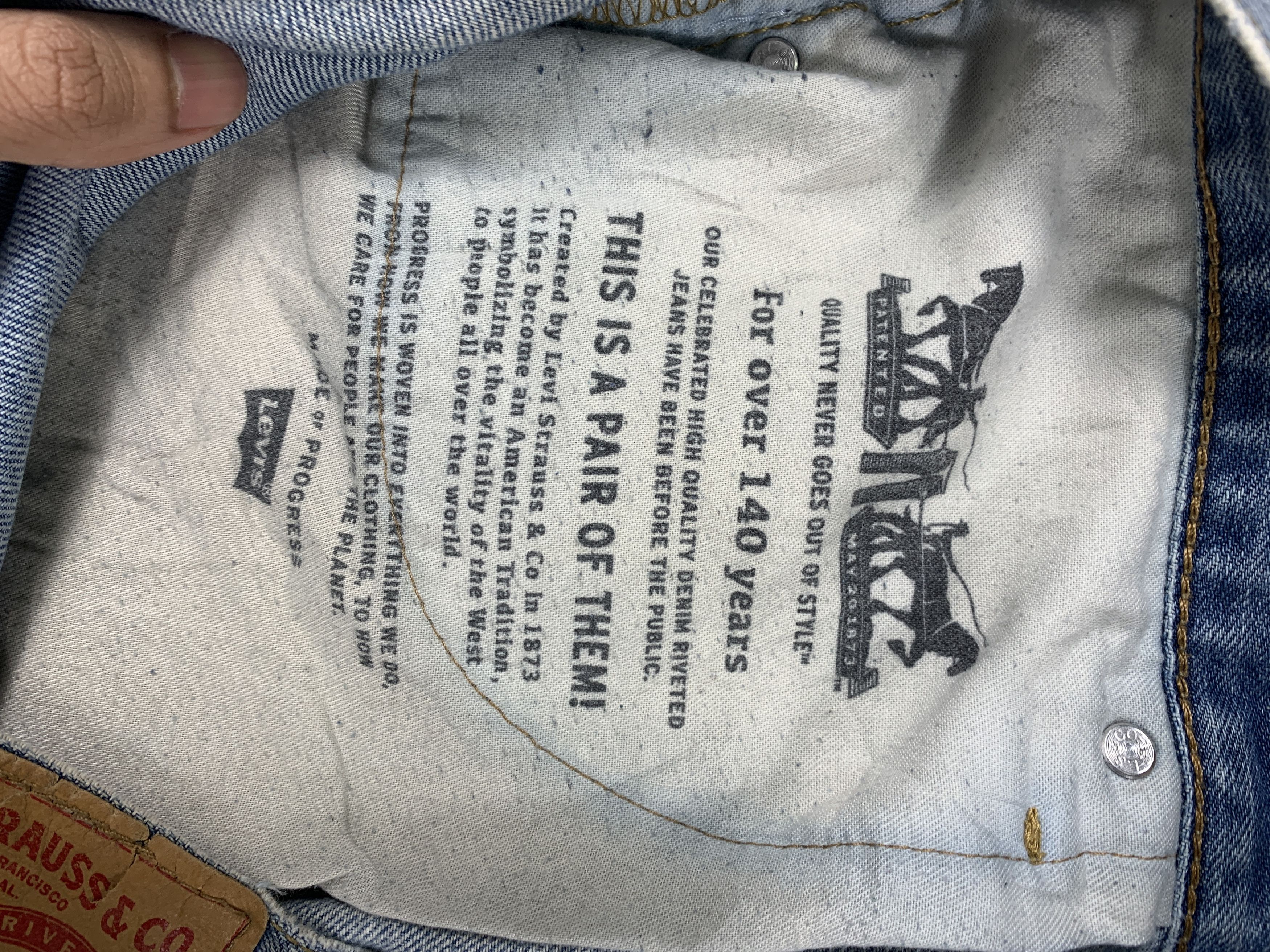 Levi's Vintage LEVI'S 569 Loose Straight Cut Jeans Size US 44 / EU 60 - 9 Thumbnail