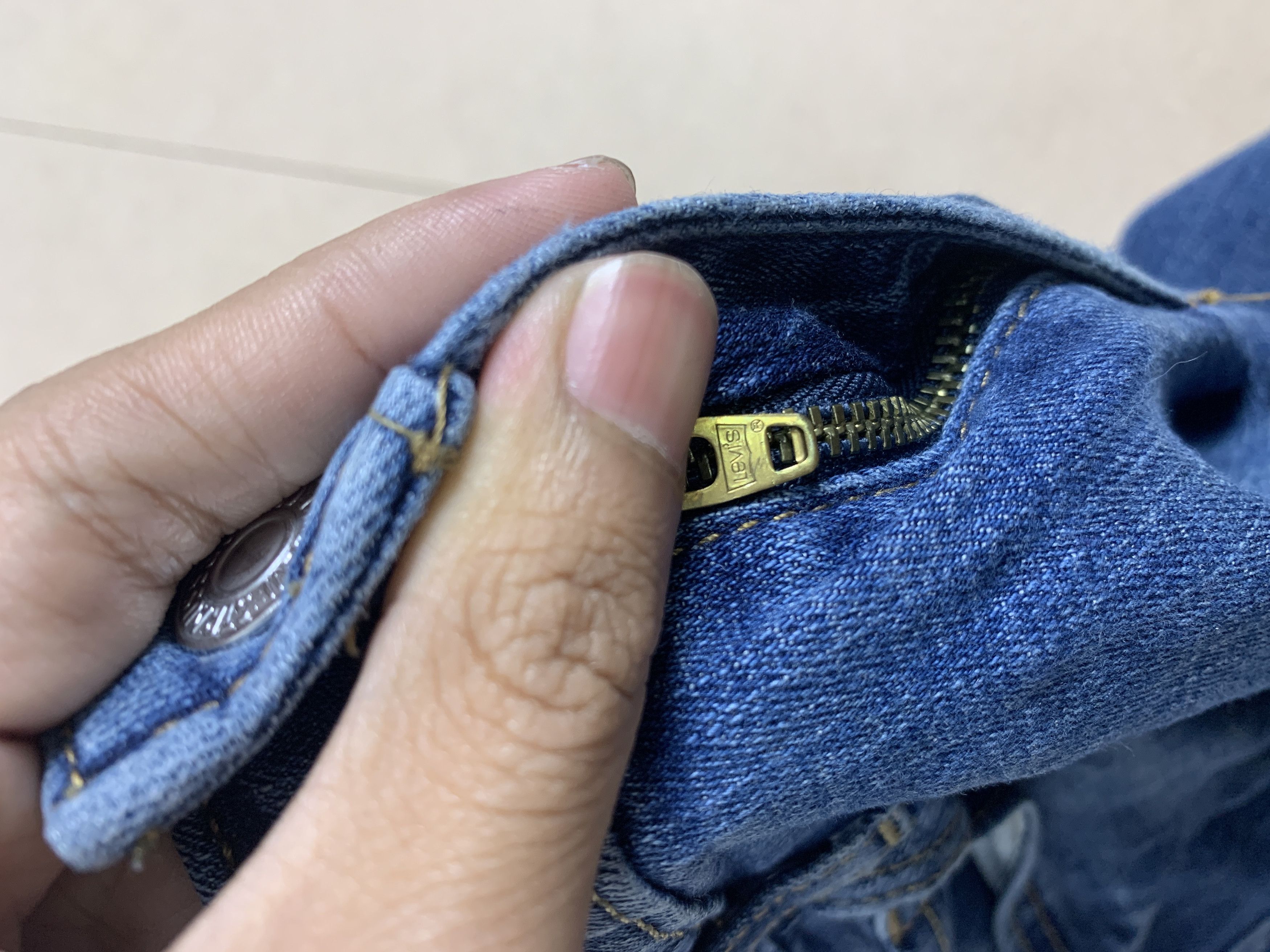 Levi's Vintage LEVI'S 711 Skinny Faded Jeans Size 25" / US 0 / IT 36 - 22 Thumbnail