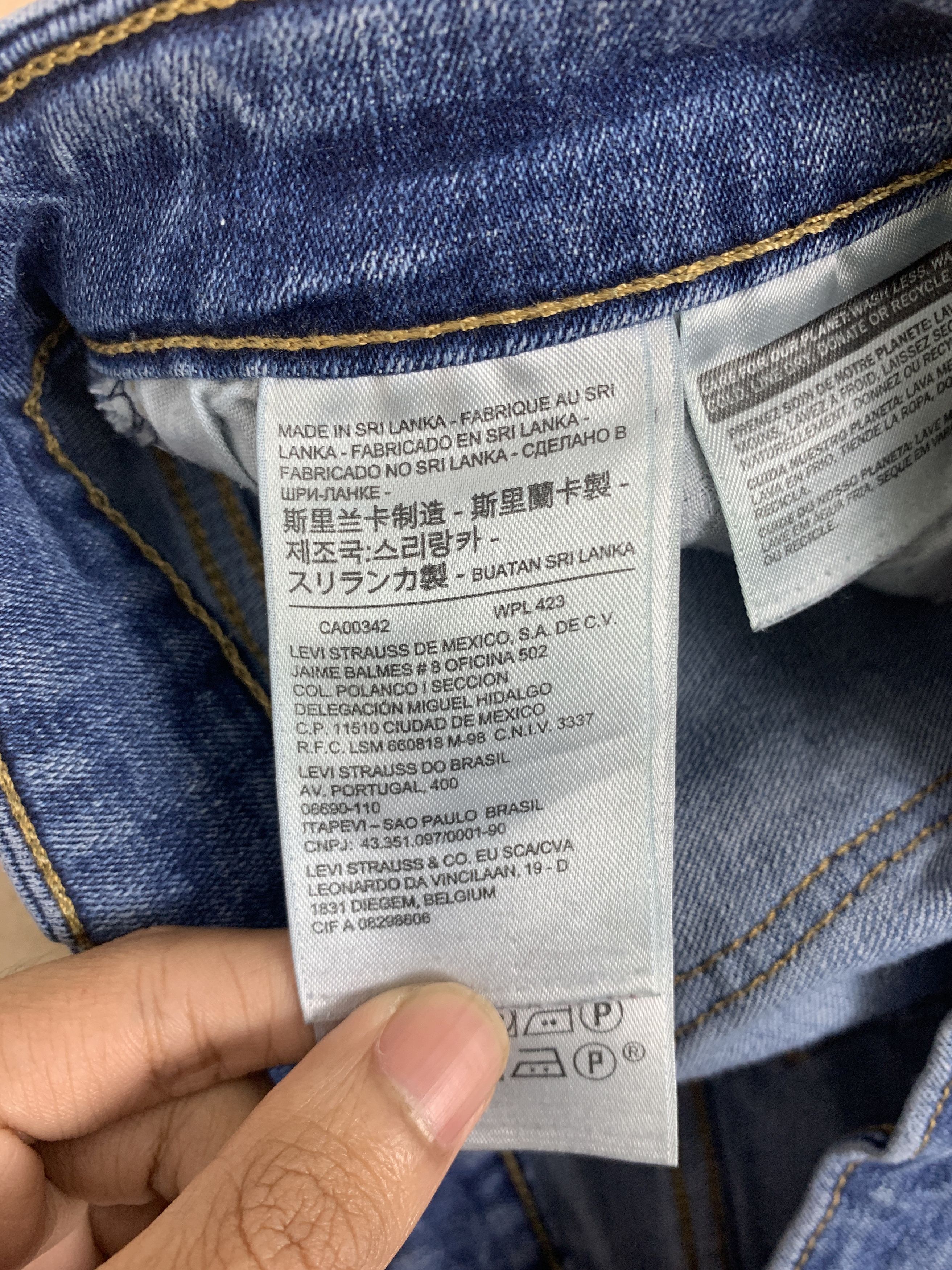 Levi's Vintage LEVI'S 711 Skinny Faded Jeans Size 25" / US 0 / IT 36 - 11 Thumbnail