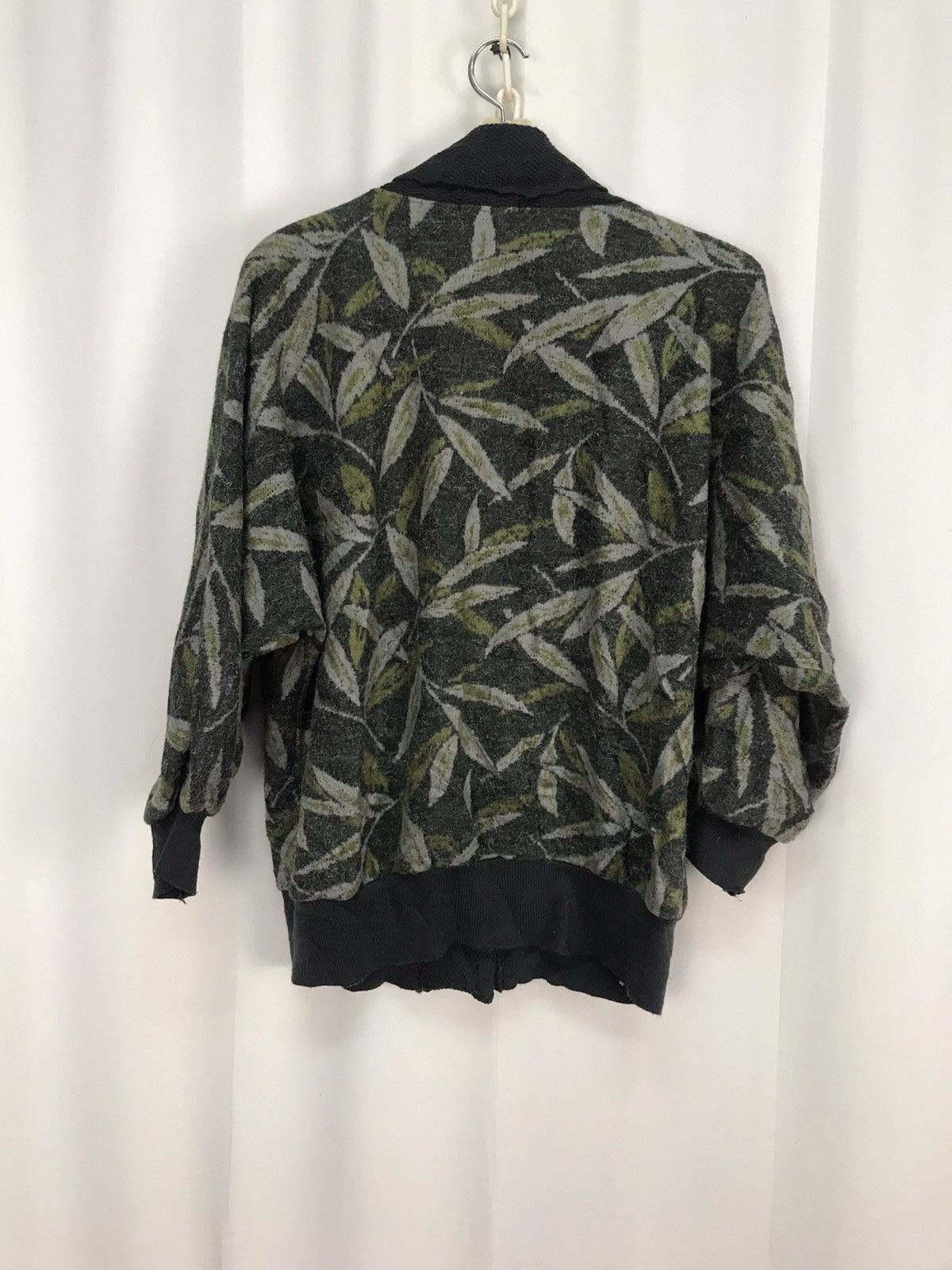 Japanese Brand × Other × Vintage Vintage wool printed cardigan by ladies fashion Size L / US 10 / IT 46 - 8 Thumbnail