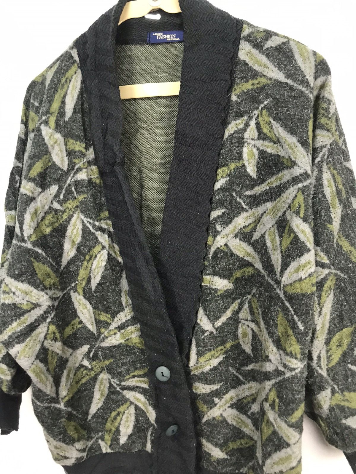 Japanese Brand × Other × Vintage Vintage wool printed cardigan by ladies fashion Size L / US 10 / IT 46 - 3 Thumbnail