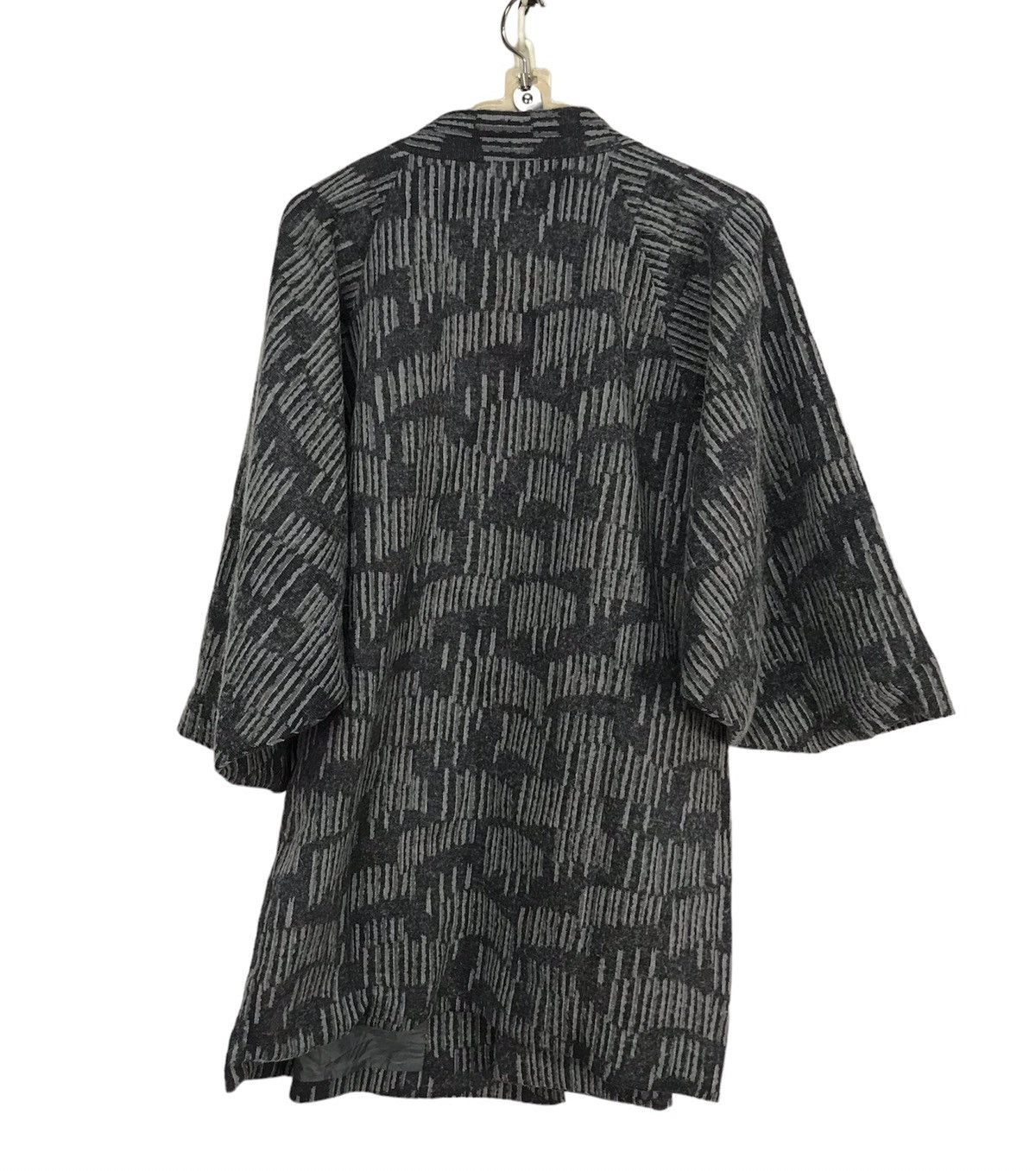 Japanese Brand × Other × Vintage Vintage wool kimono cardigan jacket inspired by designer Size US L / EU 52-54 / 3 - 2 Thumbnail