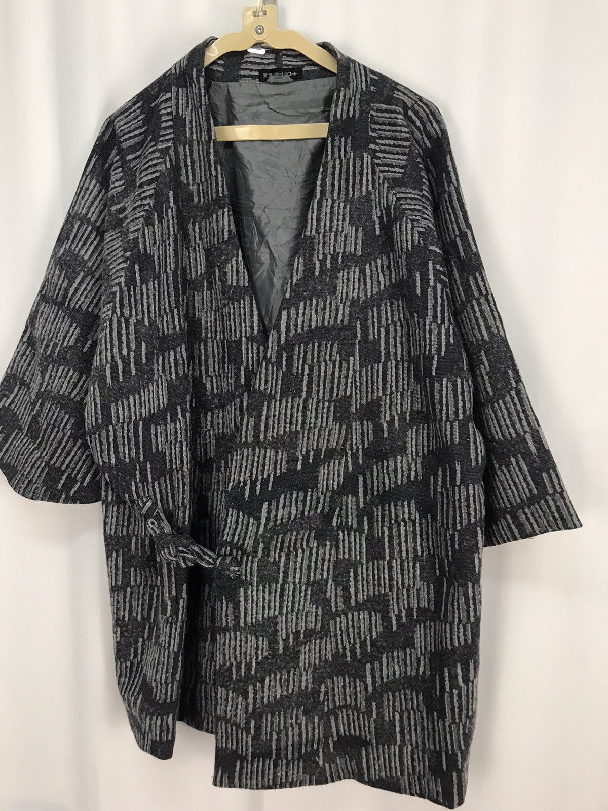 Japanese Brand × Other × Vintage Vintage wool kimono cardigan jacket inspired by designer Size US L / EU 52-54 / 3 - 3 Thumbnail