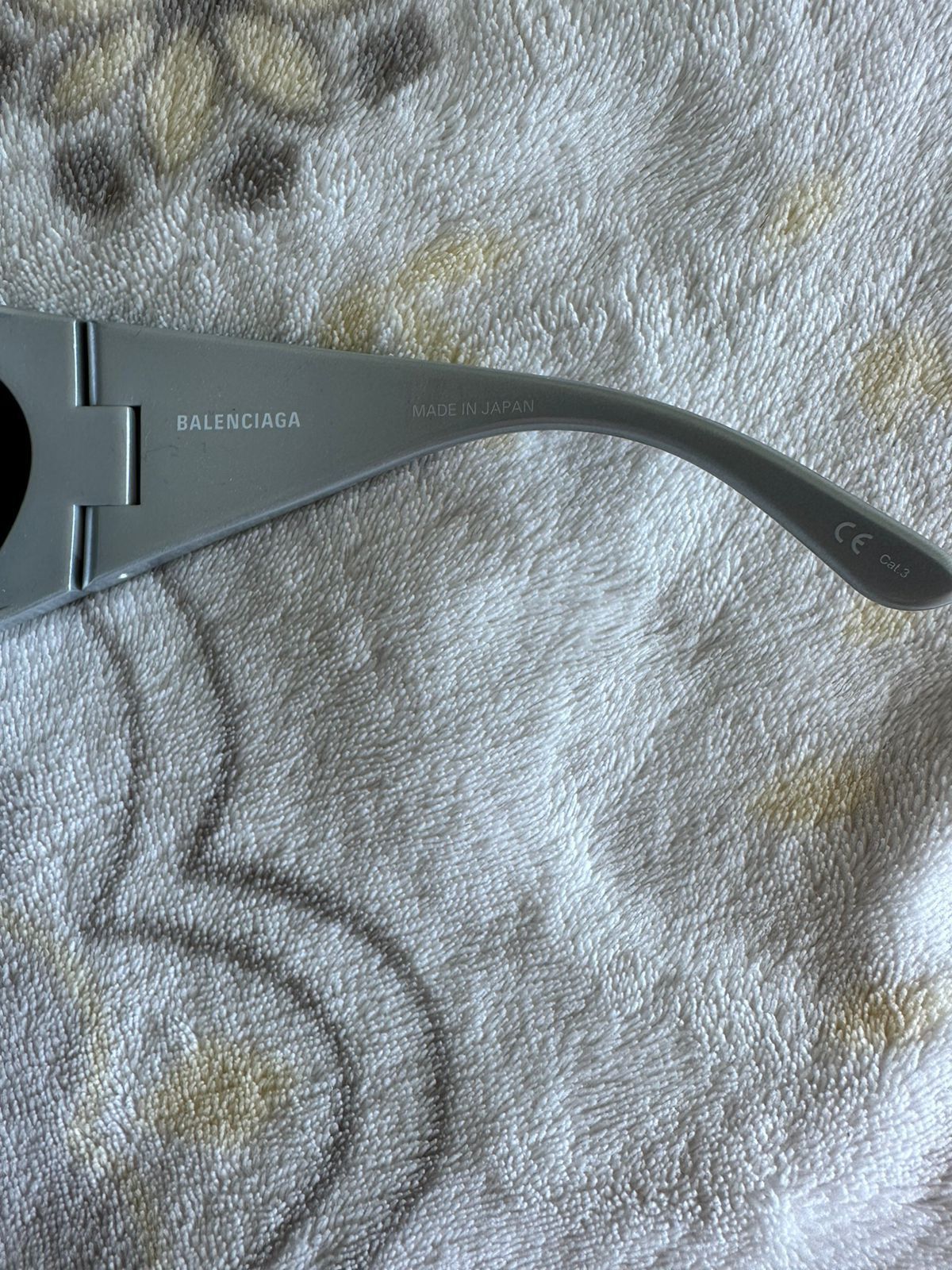 Balenciaga Balenciaga Void Butterfly Sunglasses Size ONE SIZE - 6 Thumbnail