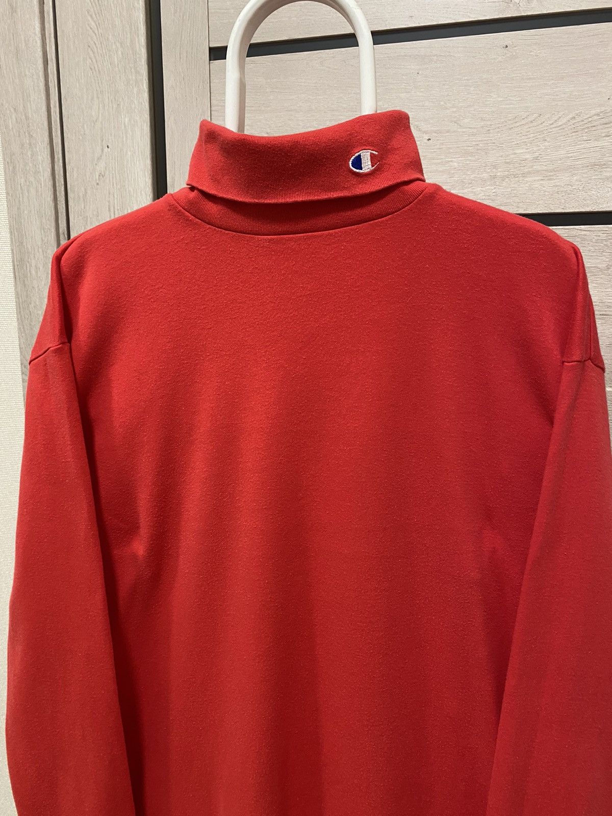 Champion × Vintage Champion Vintage Red Turtle Neck Long Sleeve Sweatshirt Size US XL / EU 56 / 4 - 5 Thumbnail