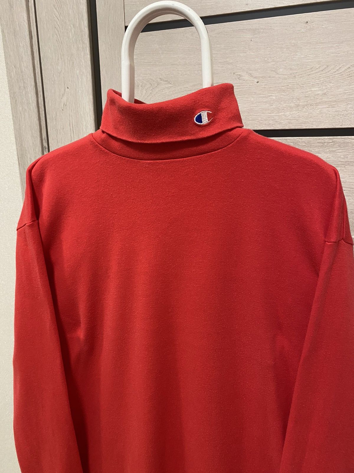 Champion × Vintage Champion Vintage Red Turtle Neck Long Sleeve Sweatshirt Size US XL / EU 56 / 4 - 2 Thumbnail