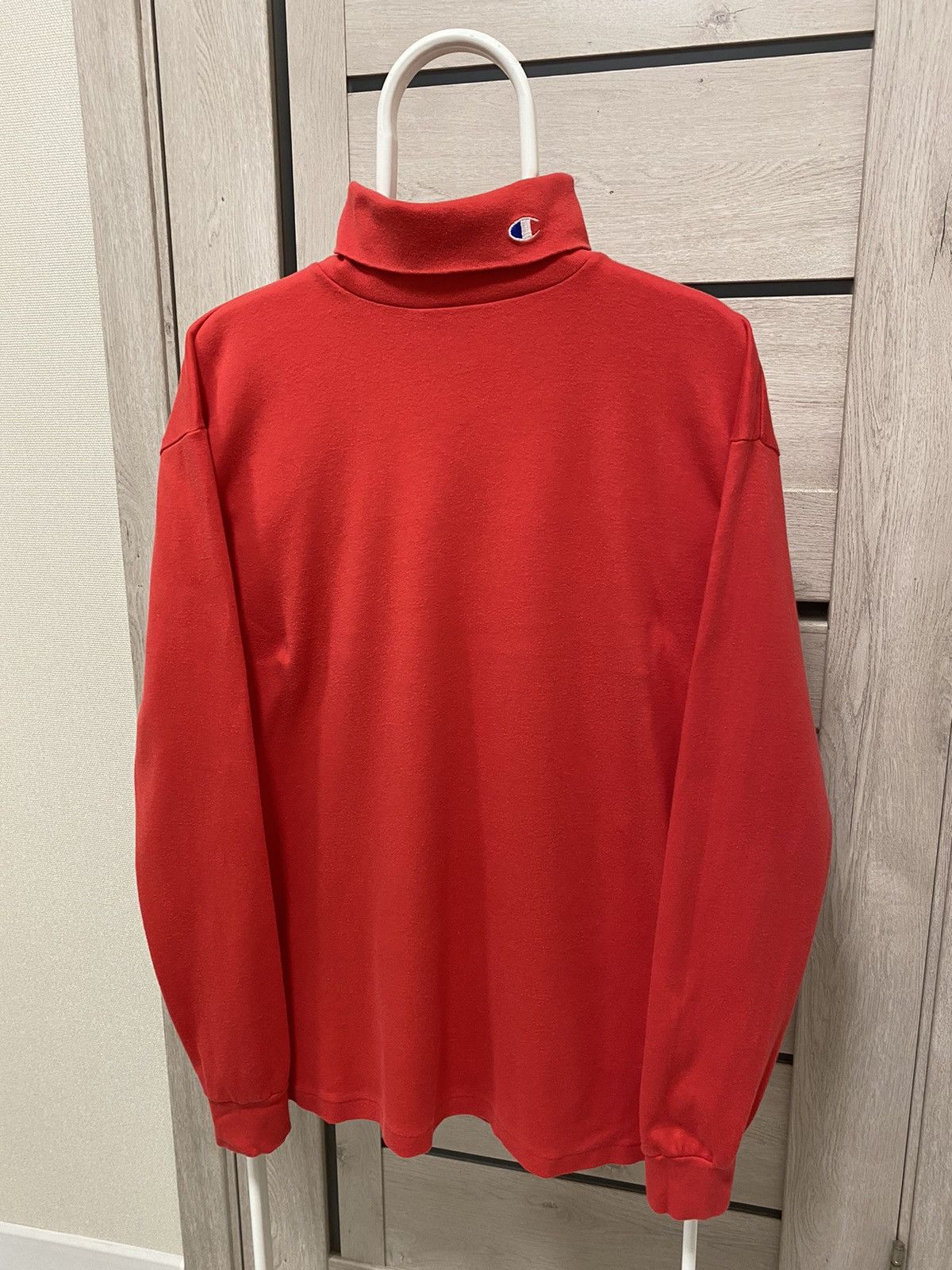 Champion × Vintage Champion Vintage Red Turtle Neck Long Sleeve Sweatshirt Size US XL / EU 56 / 4 - 1 Thumbnail