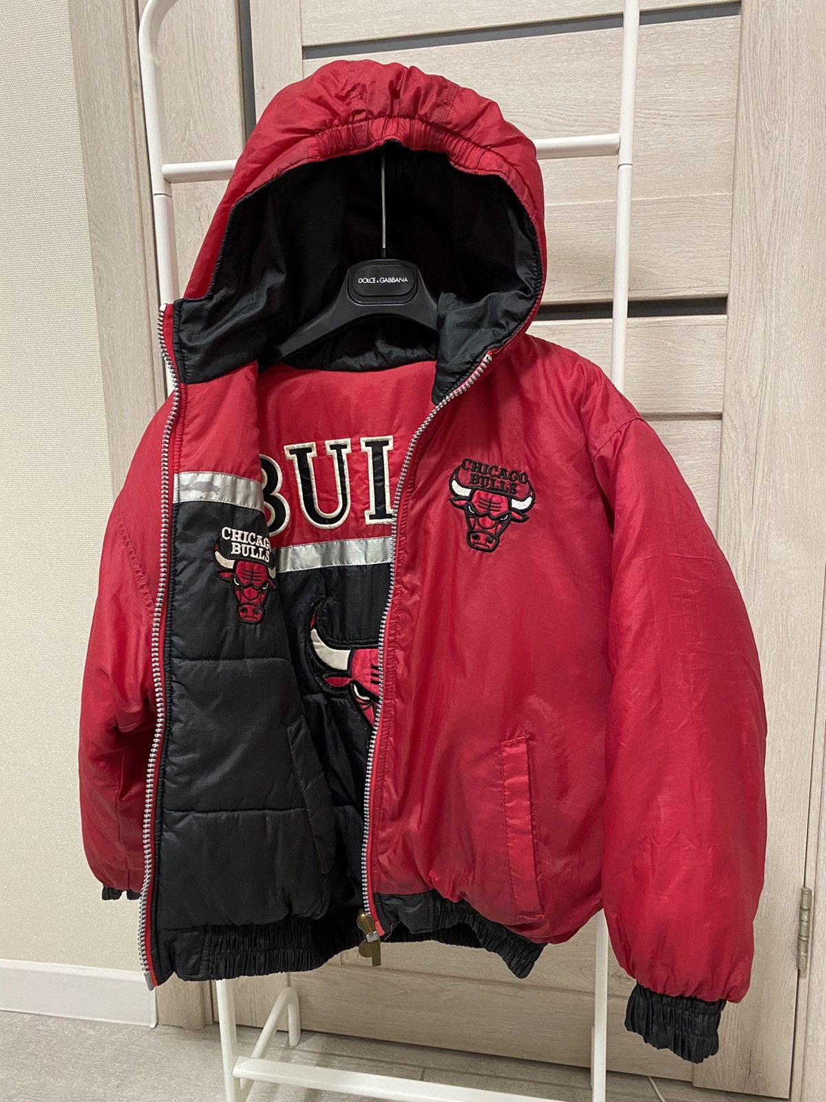 NBA × Vintage Vintage Chicago Bulls NBA Pro Player Big Logo Puffer Jacket Size US S / EU 44-46 / 1 - 13 Thumbnail