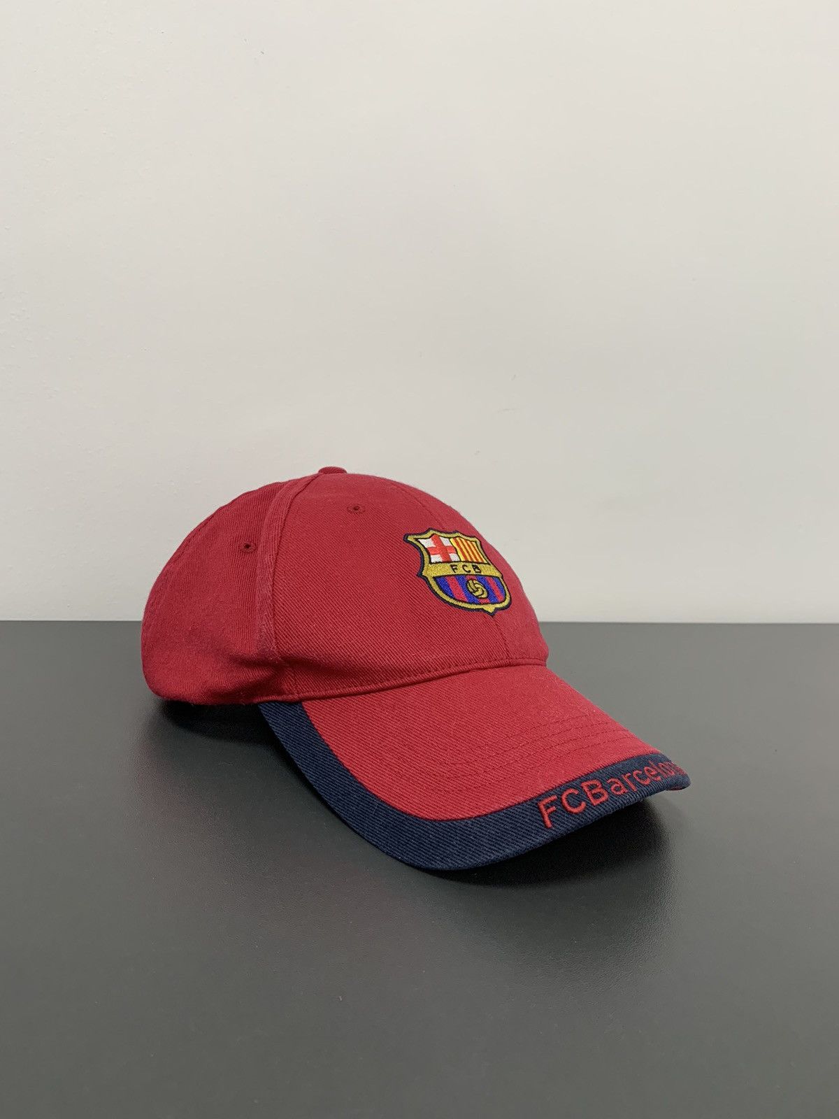 Nike Vintage Nike Barcelona Cap Hat Size ONE SIZE - 4 Thumbnail