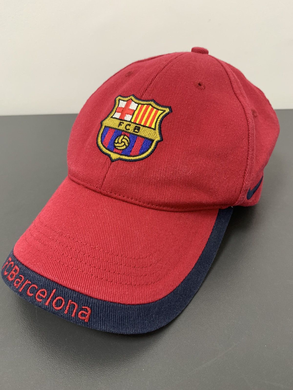 Nike Vintage Nike Barcelona Cap Hat Size ONE SIZE - 3 Thumbnail