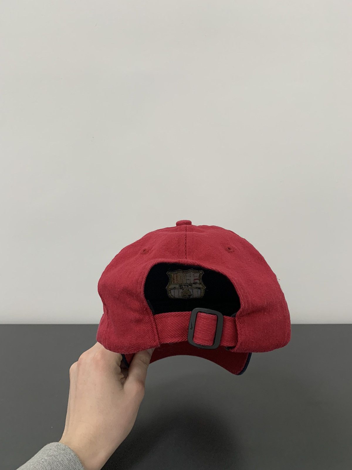 Nike Vintage Nike Barcelona Cap Hat Size ONE SIZE - 13 Thumbnail