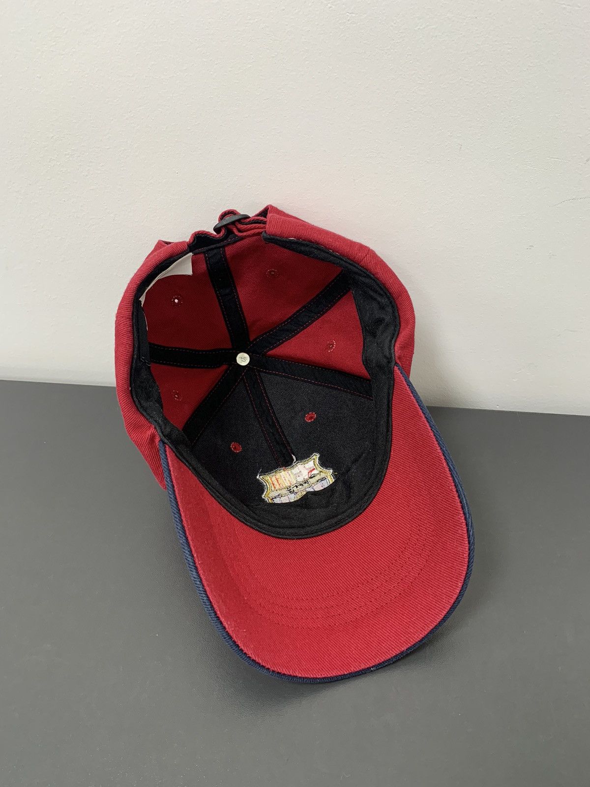 Nike Vintage Nike Barcelona Cap Hat Size ONE SIZE - 16 Thumbnail