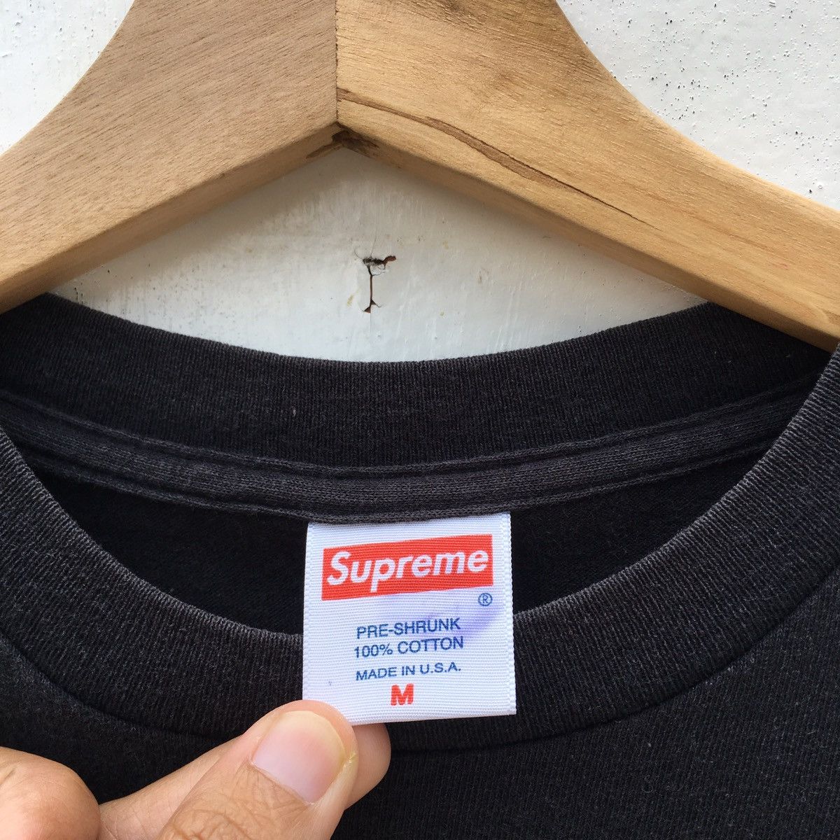 Supreme Vintage Supreme 2001 Supreme New York Ny Apollo Theatre Tee Size US M / EU 48-50 / 2 - 8 Thumbnail