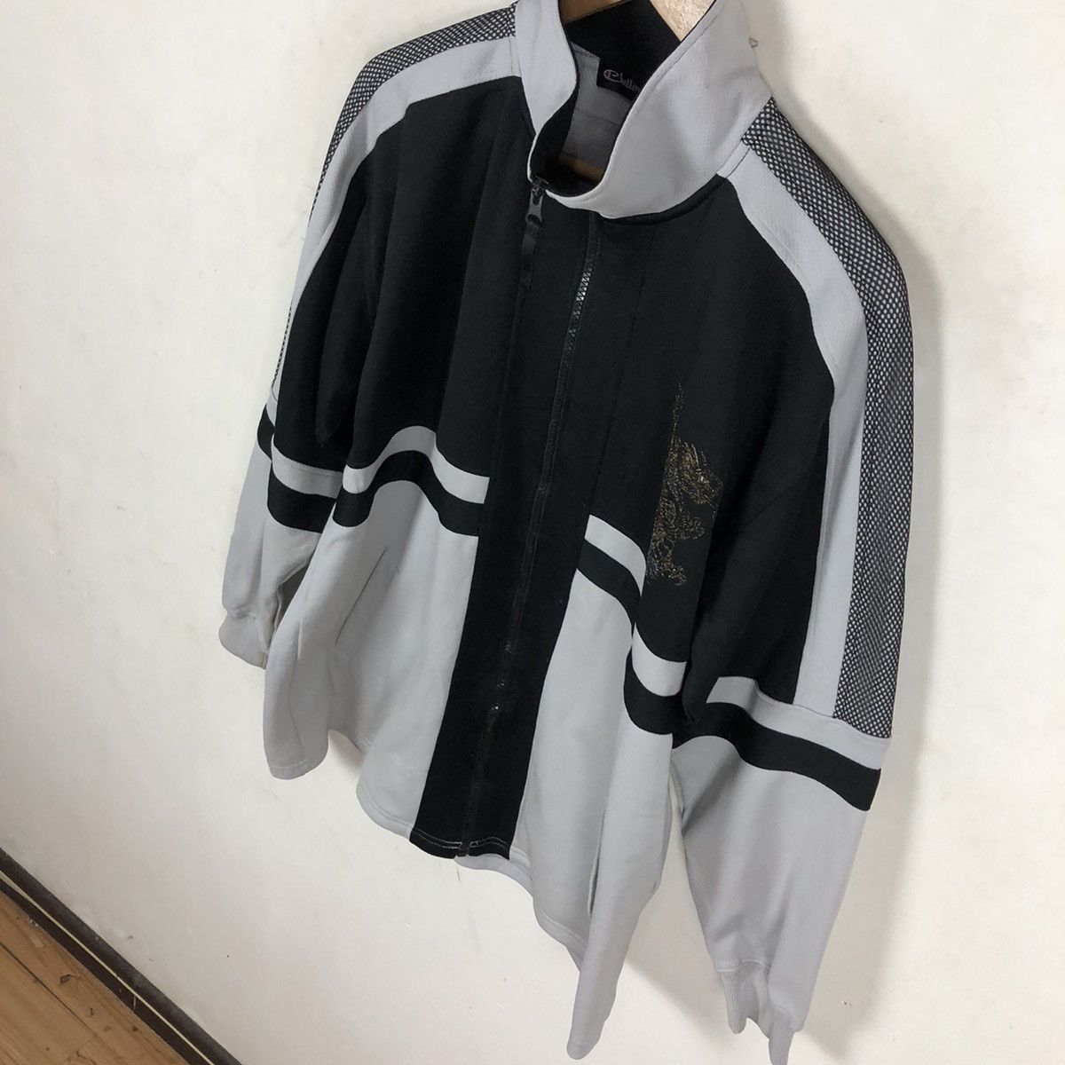 Japanese Brand BIG LOGO DRAGON ZIPPER JACKET INSPIRED BY SUKAJAN JAPAN Size US M / EU 48-50 / 2 - 4 Thumbnail