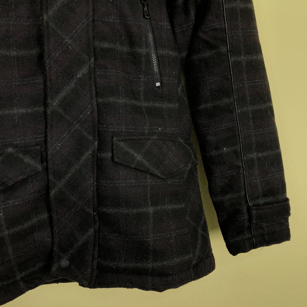 In The Attic VINTAGE CHORE BIKER JACKET IN THE ATTIC TARTAN FUR HOODIE Size US L / EU 52-54 / 3 - 6 Thumbnail