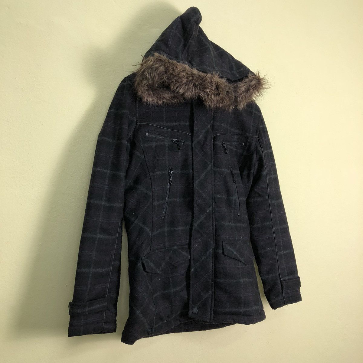In The Attic VINTAGE CHORE BIKER JACKET IN THE ATTIC TARTAN FUR HOODIE Size US L / EU 52-54 / 3 - 3 Thumbnail
