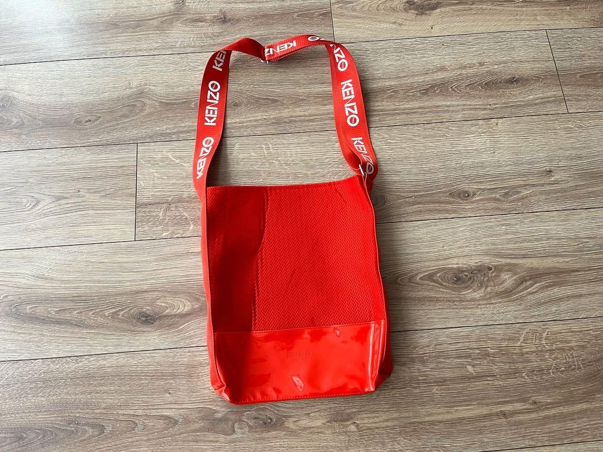 Kenzo Paris Tote Bag in Red, Women's
