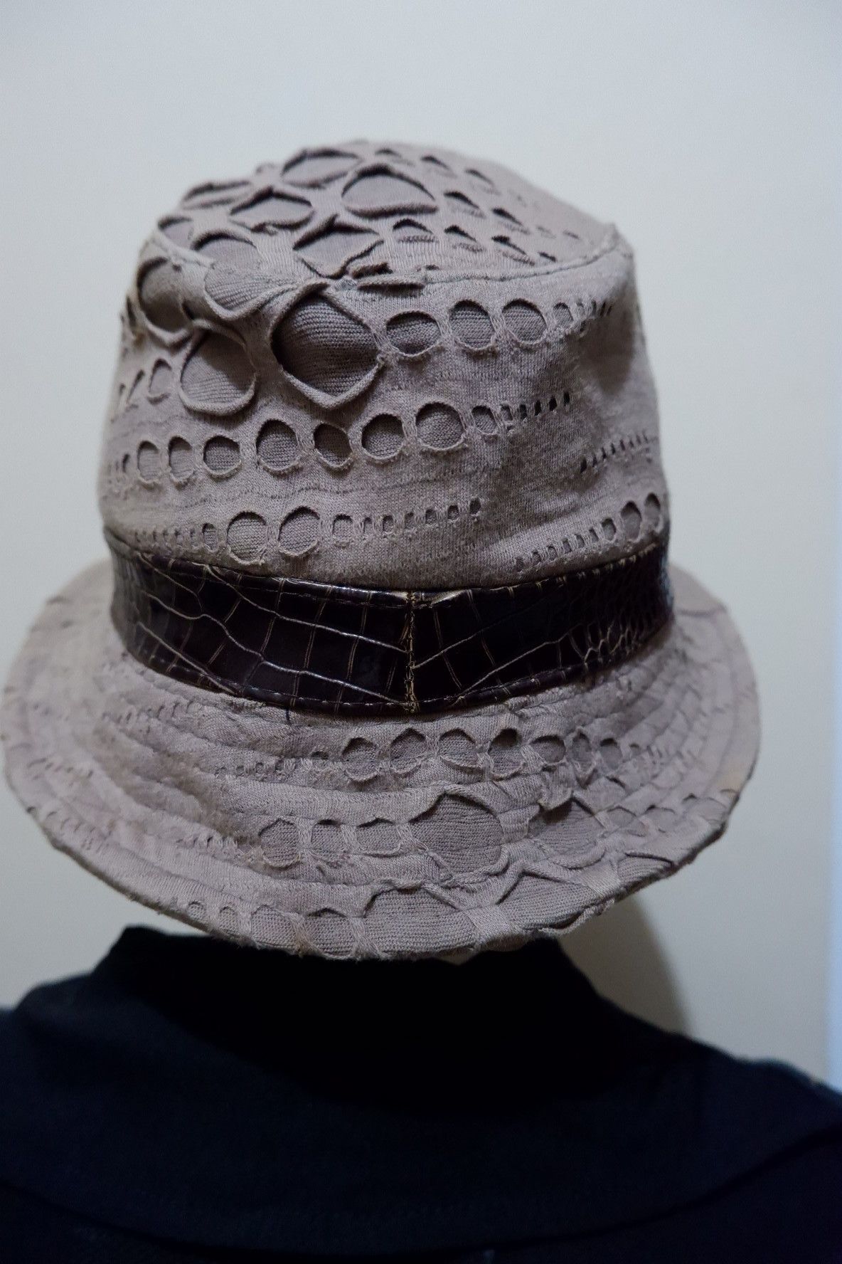 Japanese Brand Unknown Distressed Fedora Hats Size ONE SIZE - 2 Thumbnail