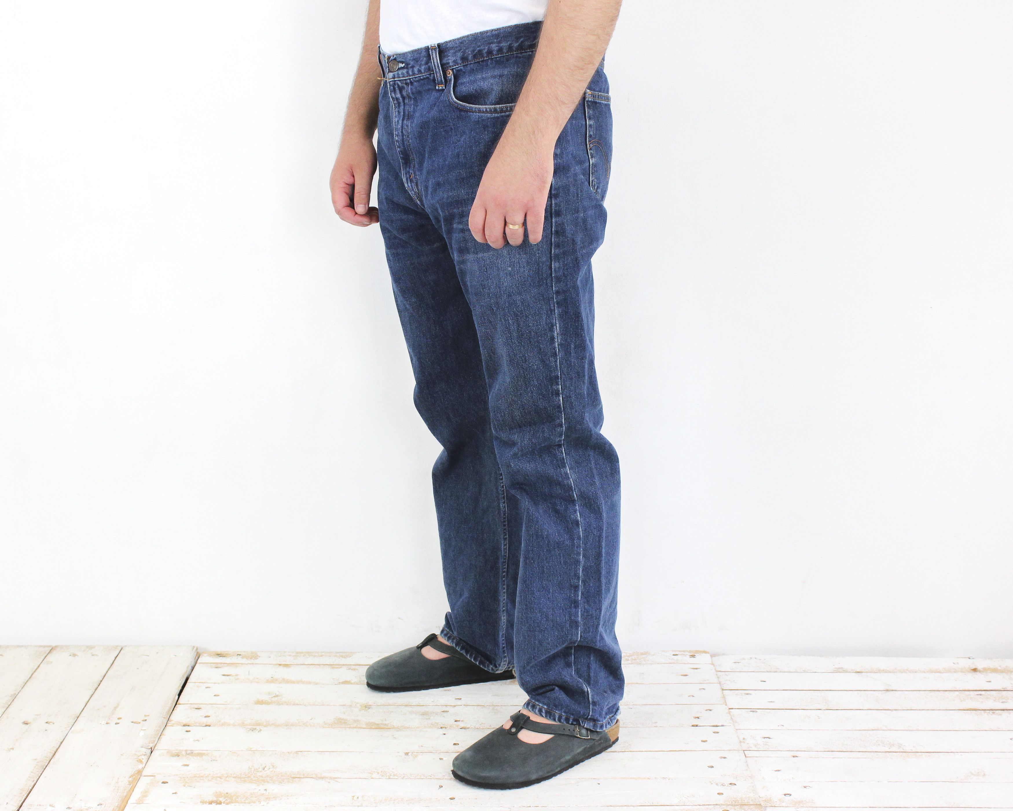 Levi's 751 02 men W40 L32 Reg Straight Jeans Denim Pants Trousers Size US 40 / EU 56 - 4 Thumbnail