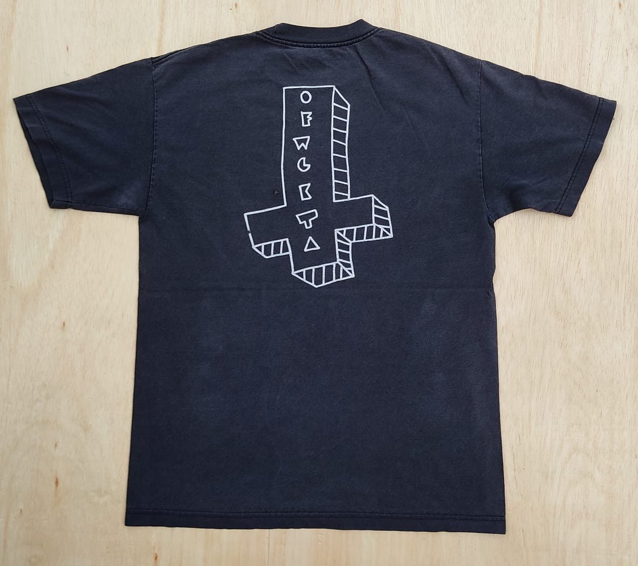 Vintage vintage tee D - 20 cross OFWCRTA Size US L / EU 52-54 / 3 - 1 Thumbnail