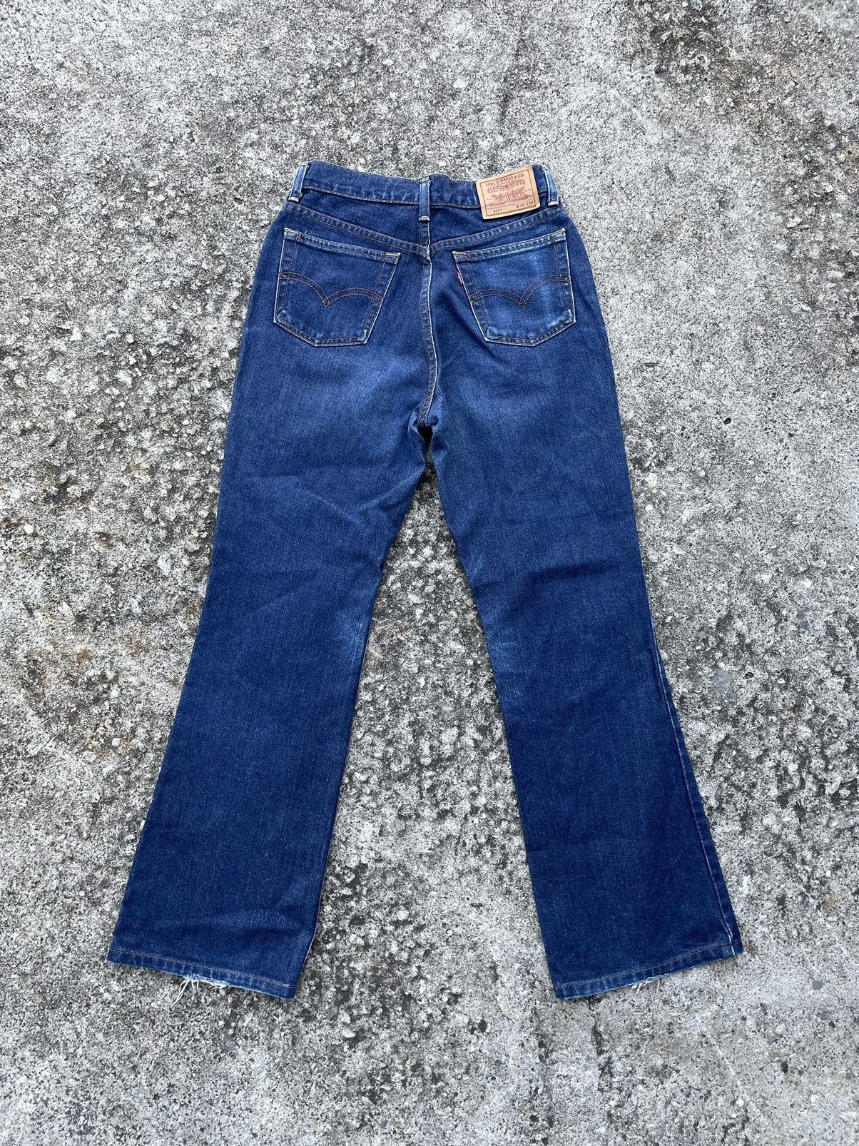 Levi's Vintage Levi’s 517 Flare Jeans Size US 26 / EU 42 - 6 Thumbnail