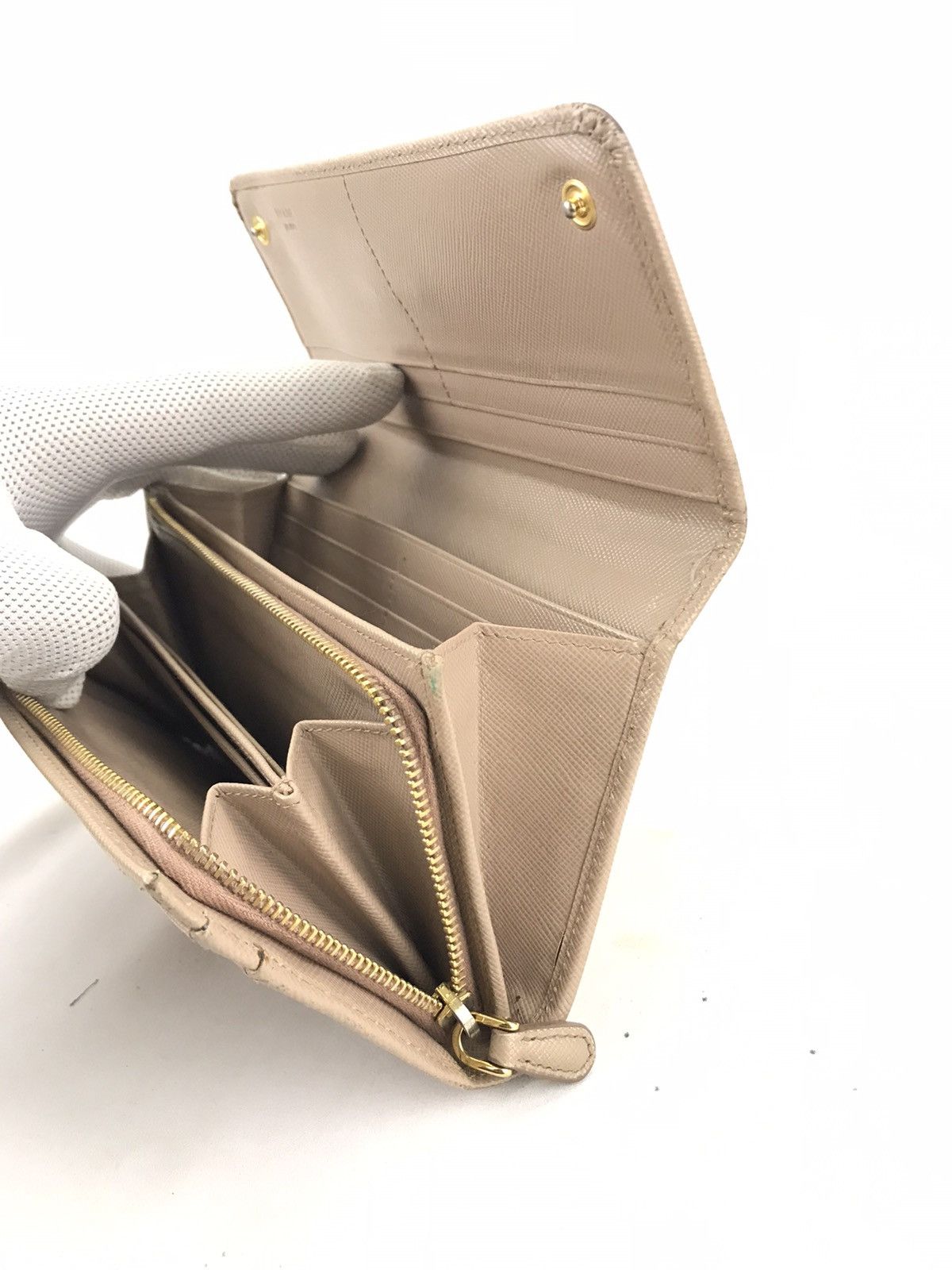 Prada ❌Last Drop❌ Authentic Prada Long Wallet Size ONE SIZE - 14 Thumbnail