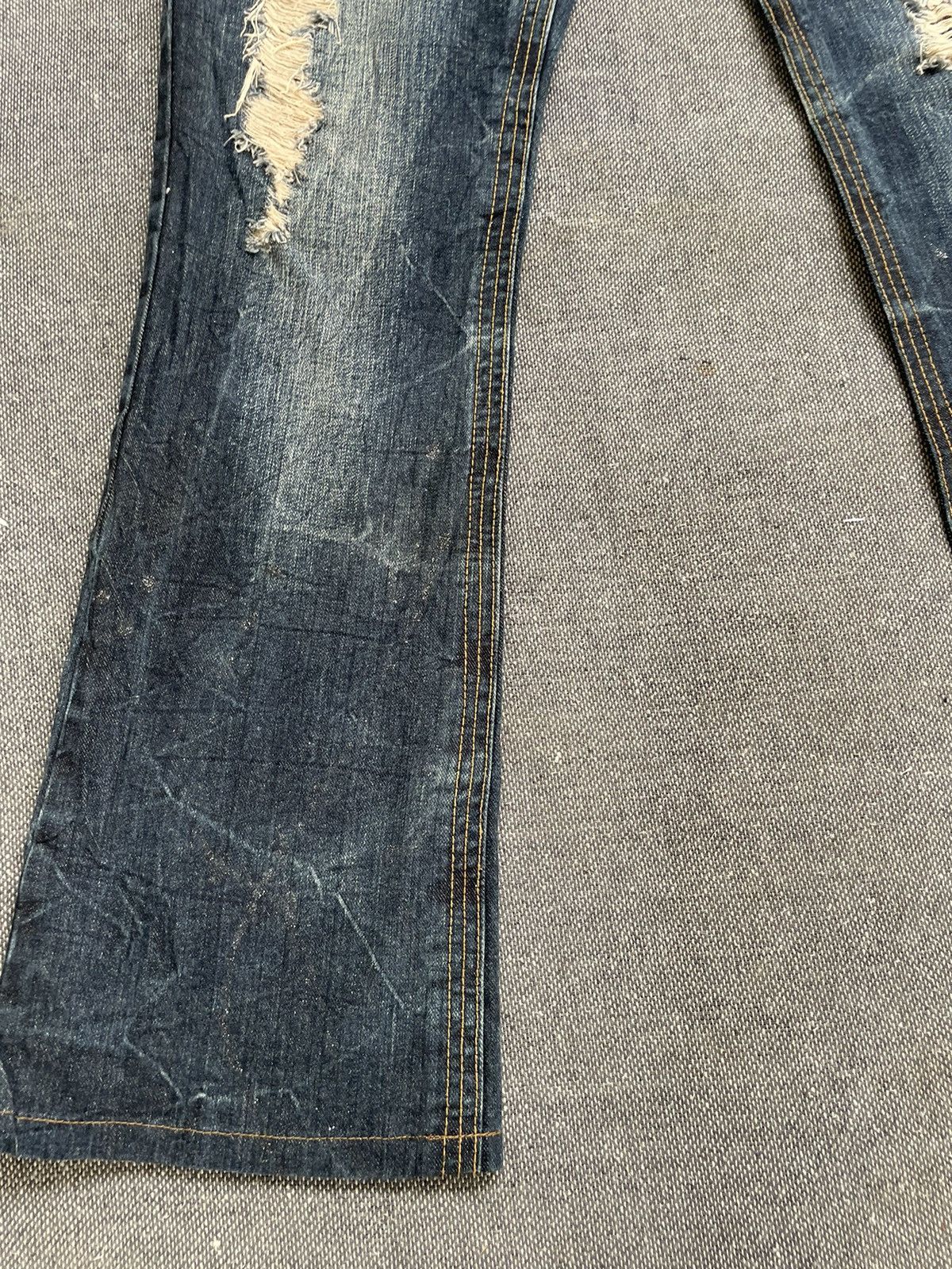 Japanese Brand Flare Original Jeans Distressed Jeans Size US 32 / EU 48 - 6 Thumbnail