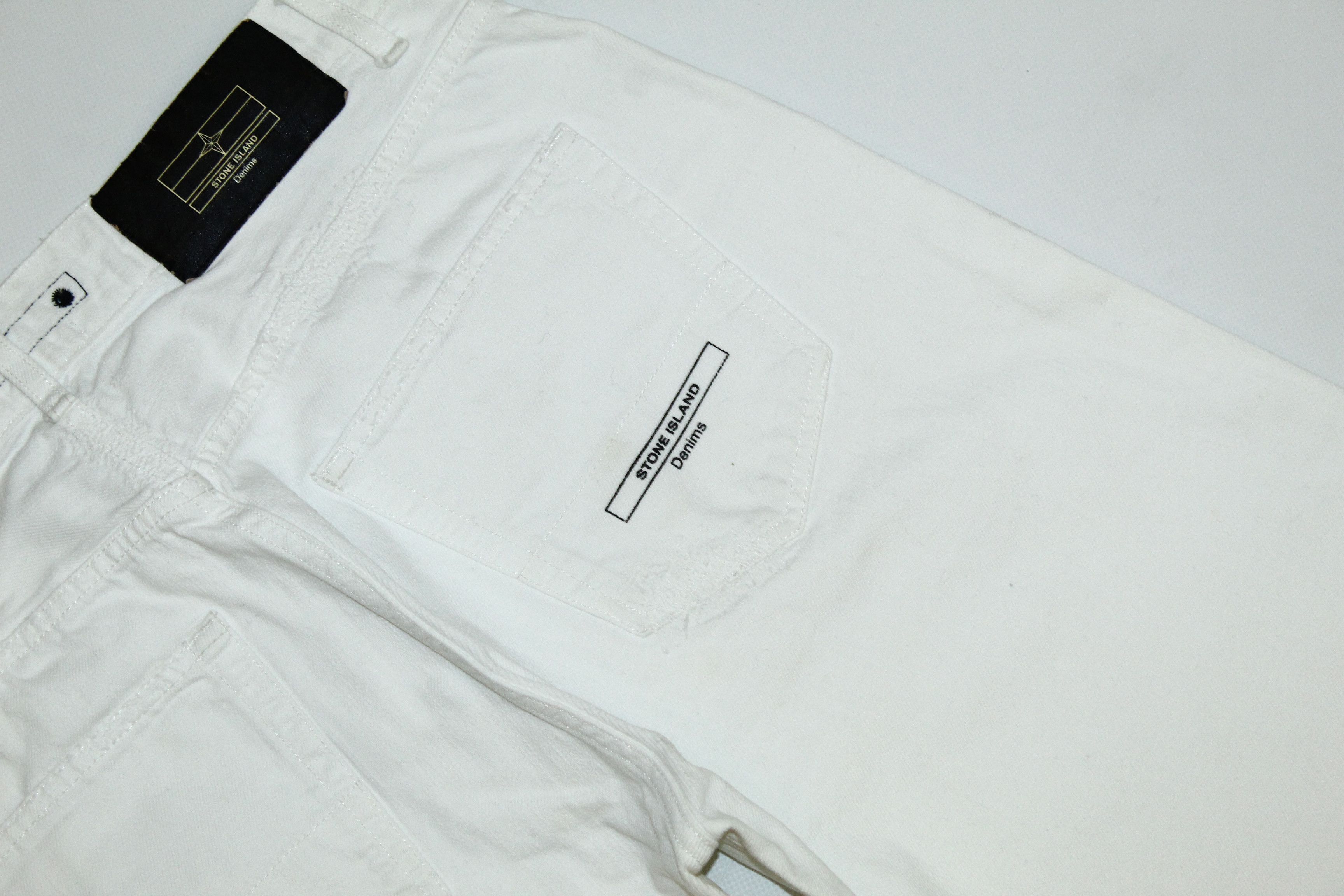 Stone Island Stone Island Denims Signature White Denim Baggy Jeans Size US 32 / EU 48 - 13 Thumbnail