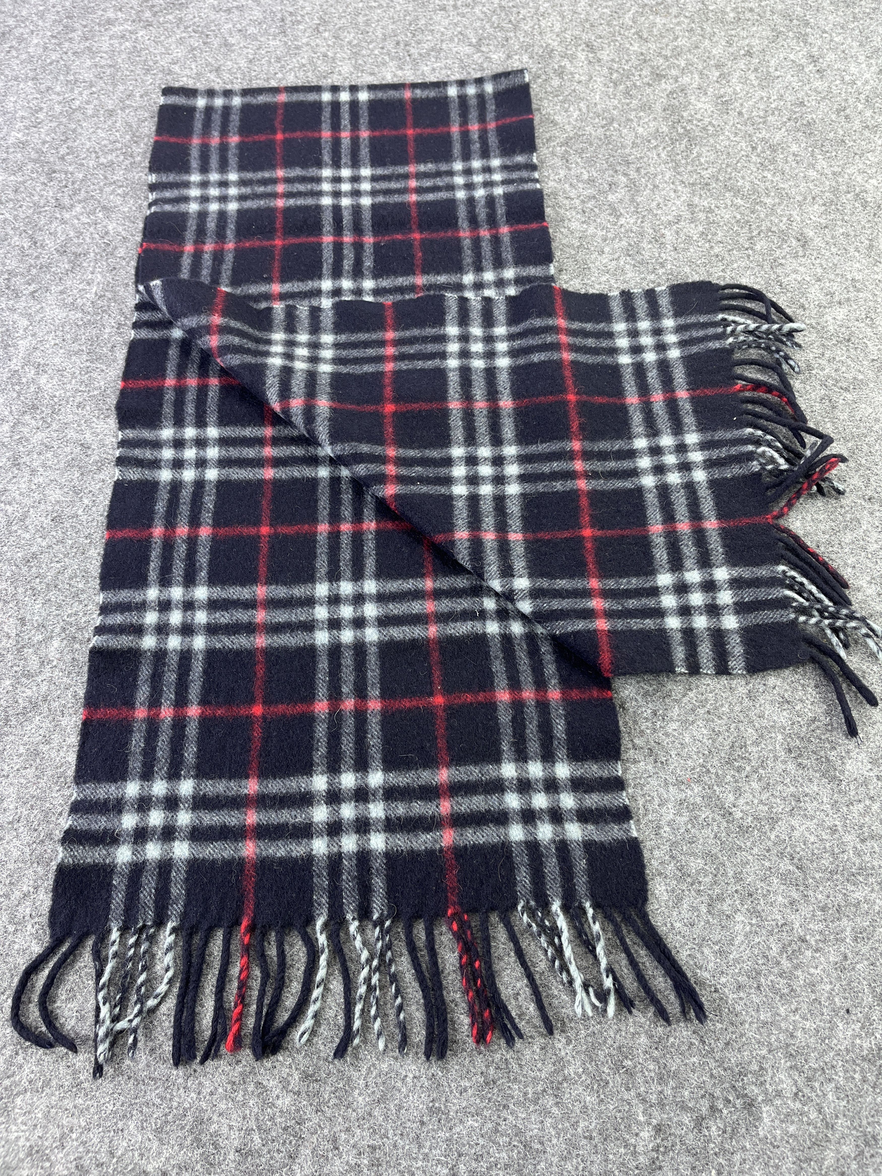 Burberry Burberry's Cashmere Navy Blue Check Scarf - T009 Size ONE SIZE - 3 Thumbnail