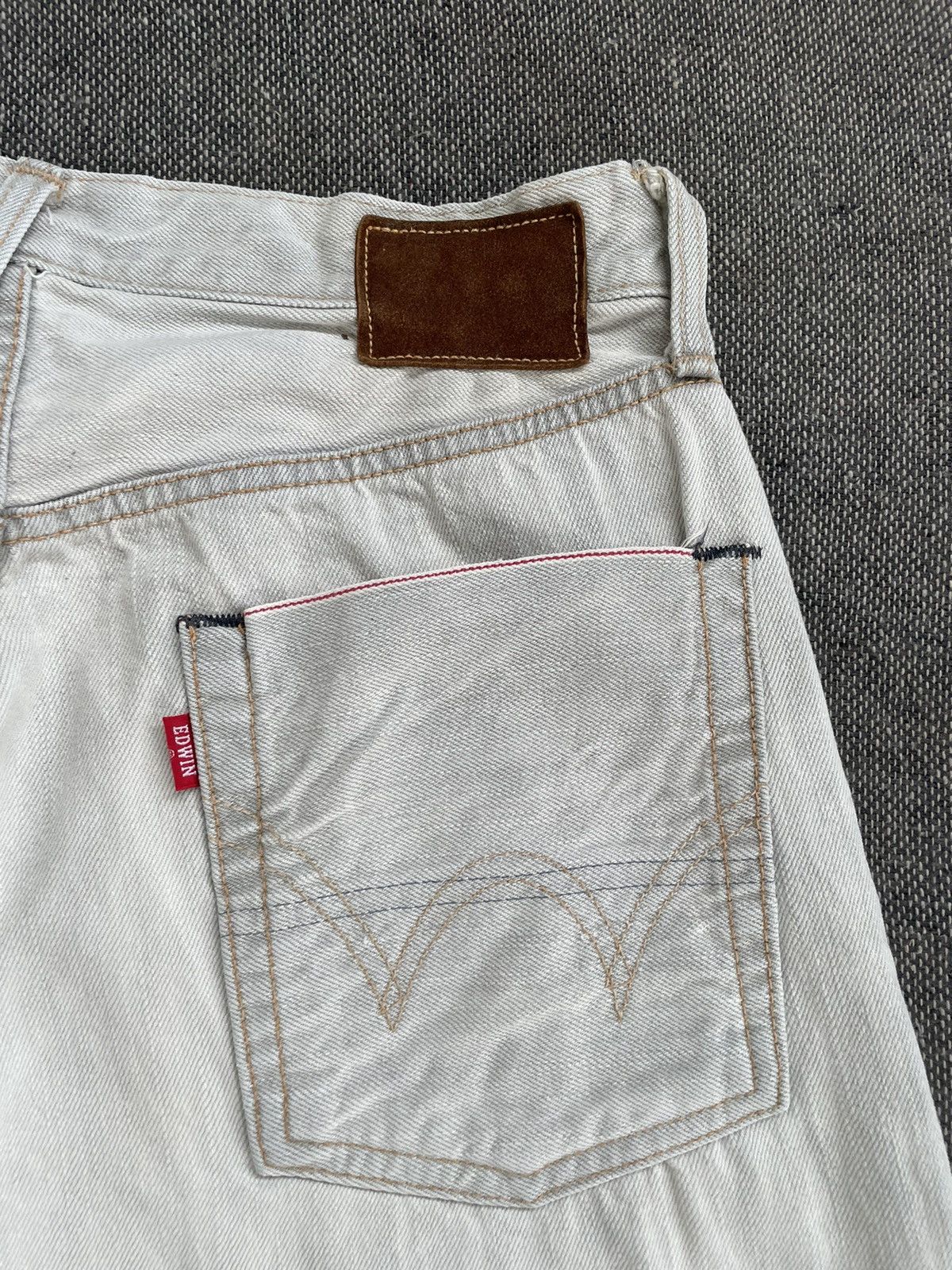 Edwin Flare Jeans Edwin Selvedge Distressed Jeans Made In Japan Size US 28 / EU 44 - 15 Thumbnail