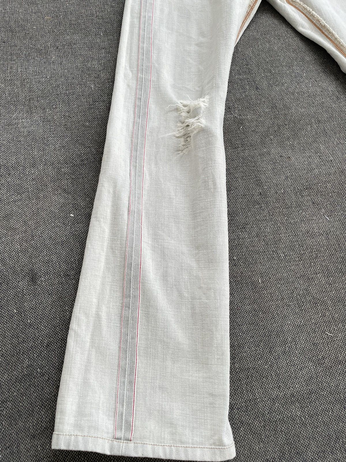 Edwin Flare Jeans Edwin Selvedge Distressed Jeans Made In Japan Size US 28 / EU 44 - 17 Thumbnail