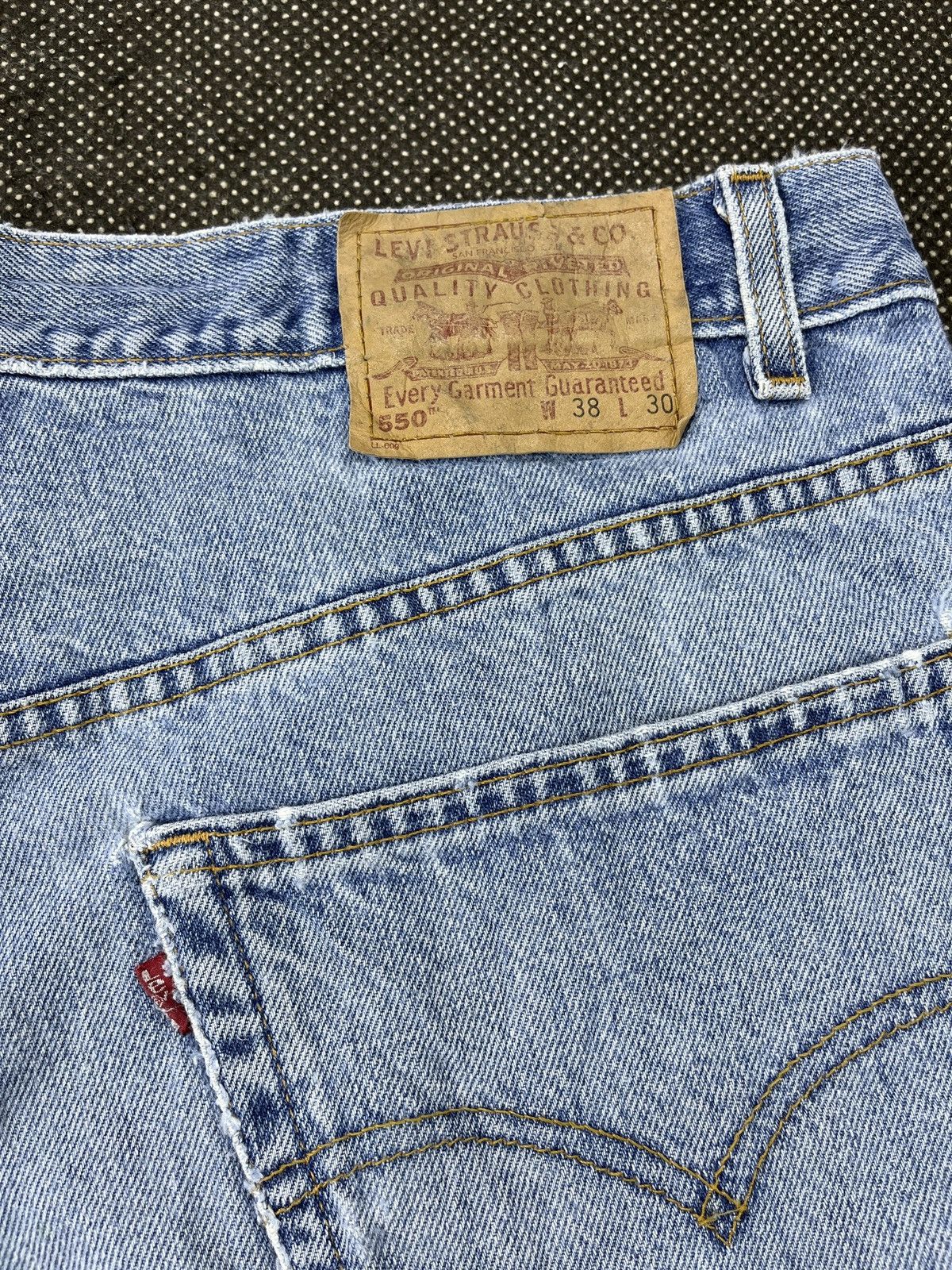 Levi's × Vintage 90’s Vintage Levis 550 Stone Wash Jeans - J729 Size US 38 / EU 54 - 10 Thumbnail