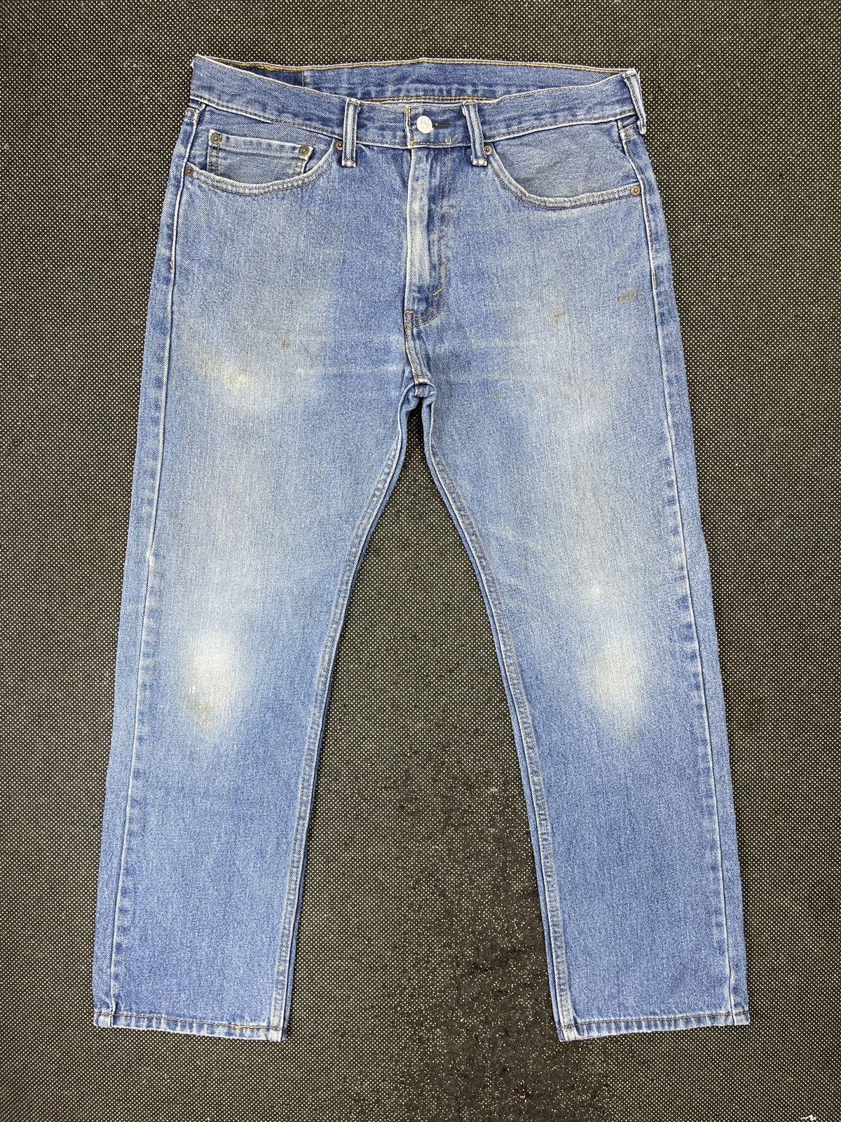 image of Levis 505 Regular Fit Jeans - J728 in Blue, Men's (Size 34)