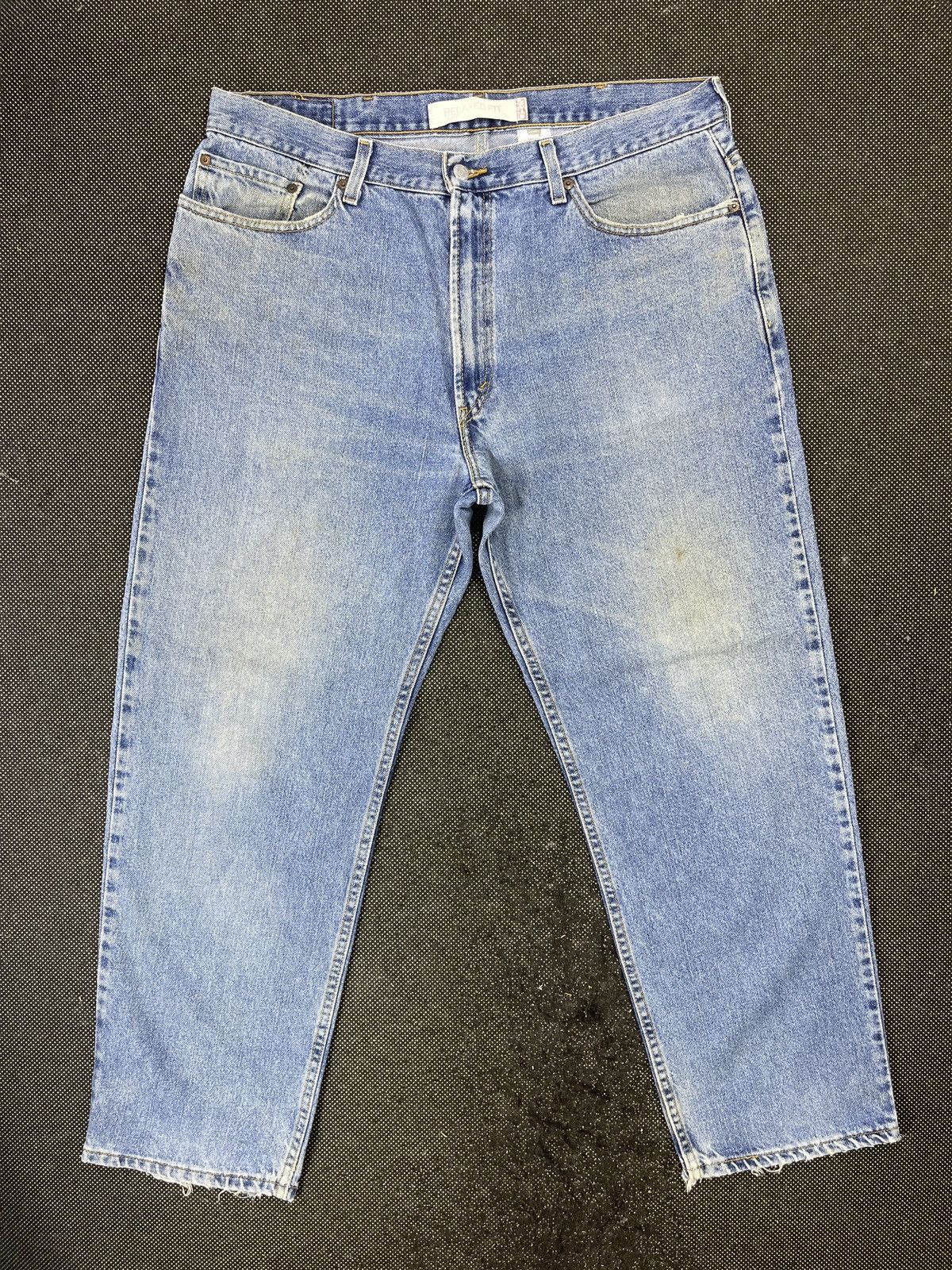 image of Vintage Levis 550 Stone Wash Jeans - J476 in Blue, Men's (Size 39)