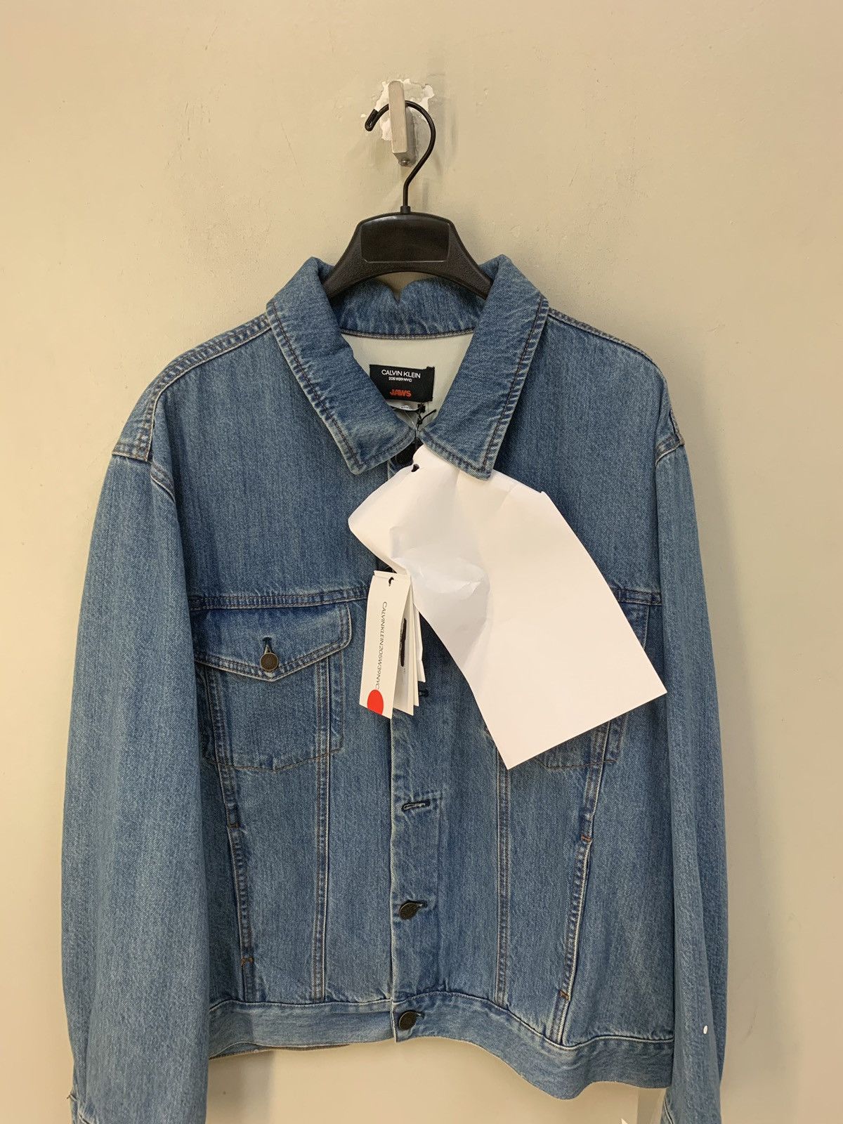 Calvin Klein 205W39NYC Calvin x Jaws Denim Jacket Size US XL / EU 56 / 4 - 16 Thumbnail