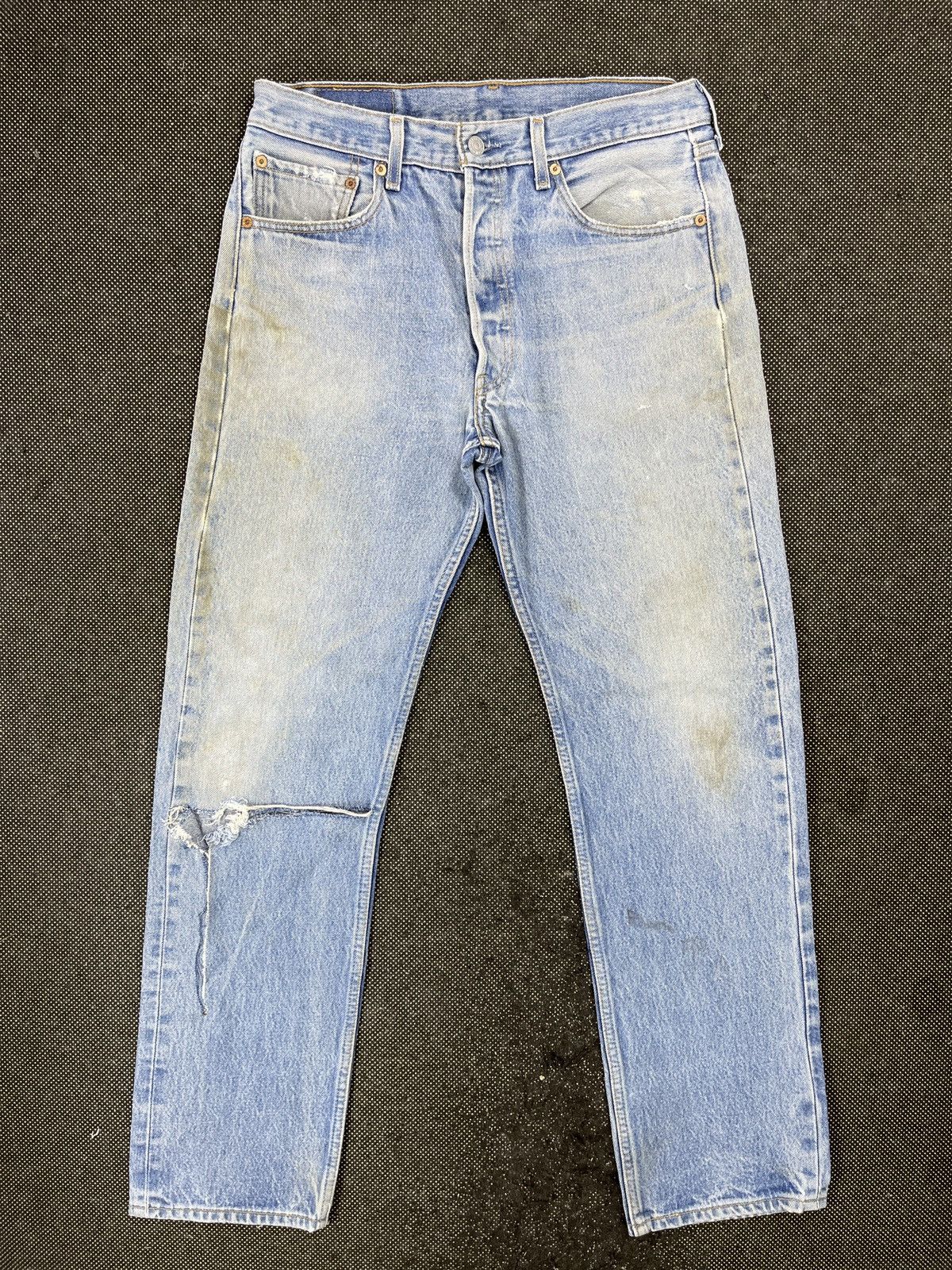 Levi's × Vintage Vintage Levis 501 Ripped Stone Wash Jeans - J654 Size US 33 - 1 Thumbnail