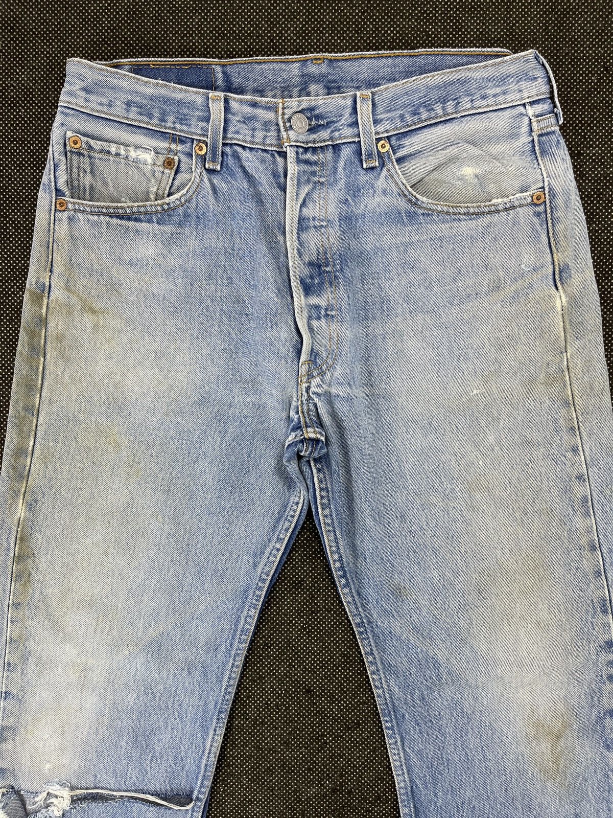 Levi's × Vintage Vintage Levis 501 Ripped Stone Wash Jeans - J654 Size US 33 - 3 Thumbnail