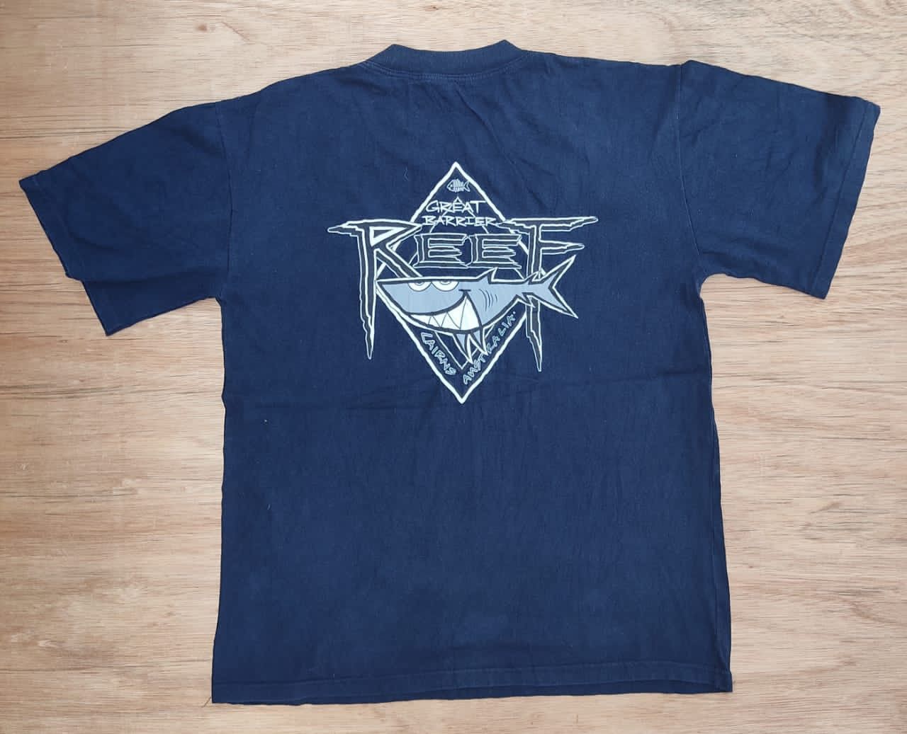 Vintage vintage tee reef C12 Size US L / EU 52-54 / 3 - 1 Thumbnail